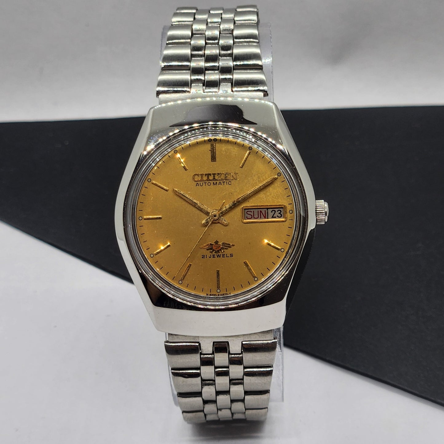 Vintage 1978 Original Citizen Automatic Cal. 8200 Golden Face 21 Jewels Day-Date Japanese Men's Wrist Watch EG60