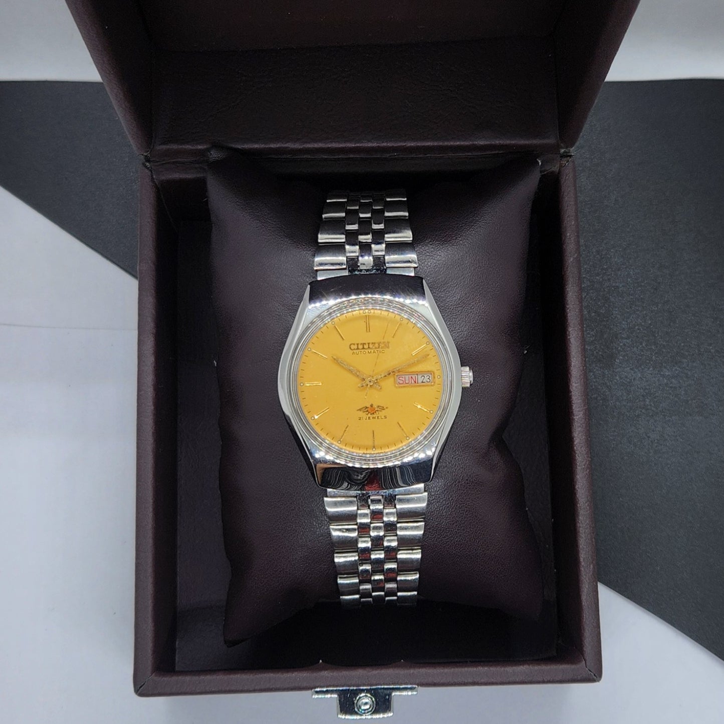 Vintage 1978 Original Citizen Automatic Cal. 8200 Golden Face 21 Jewels Day-Date Japanese Men's Wrist Watch EG60