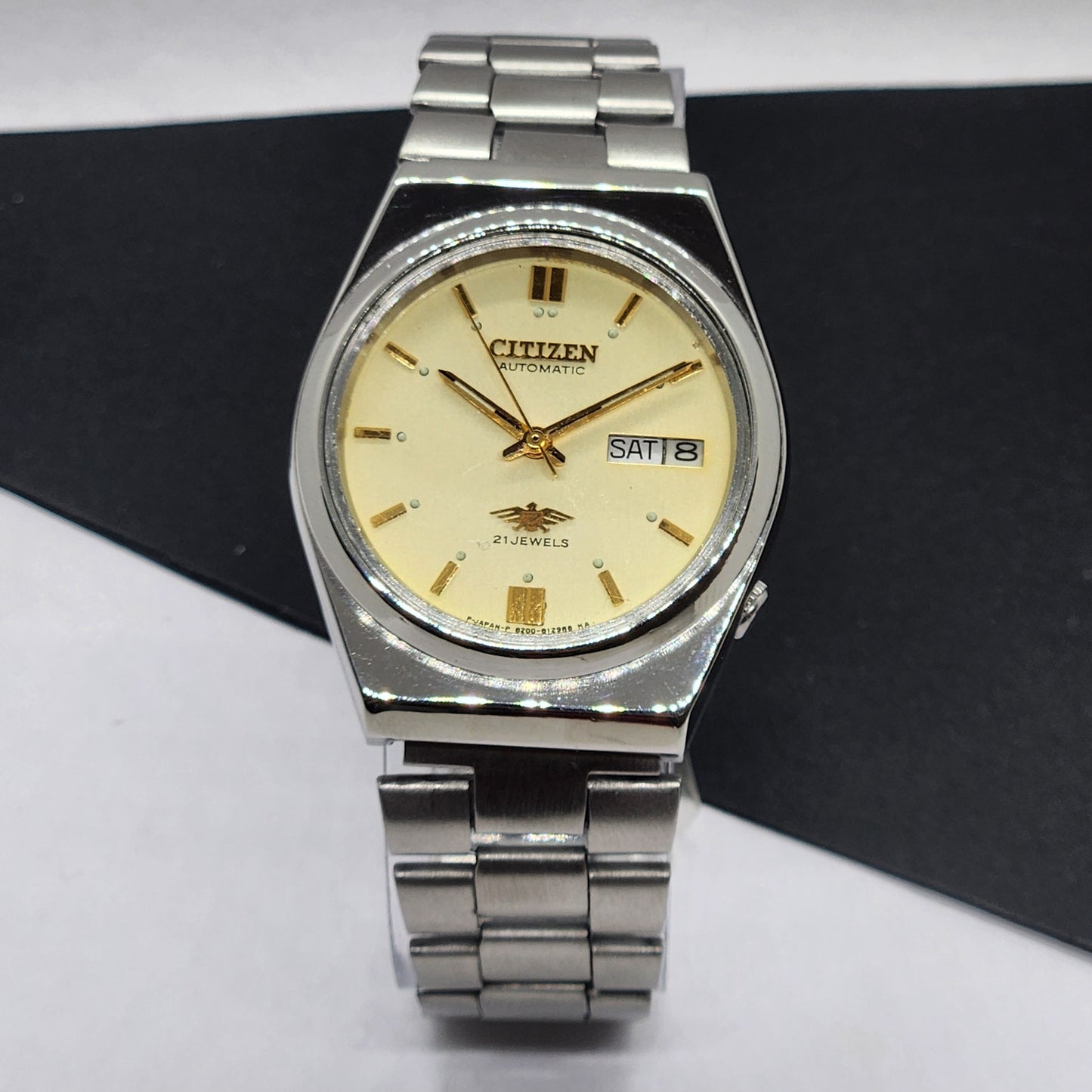 Vintage 1986 Original Citizen Automatic Cal. 8200 Golden Face 21 Jewels Day-Date Japanese Men's Wrist Watch EG61