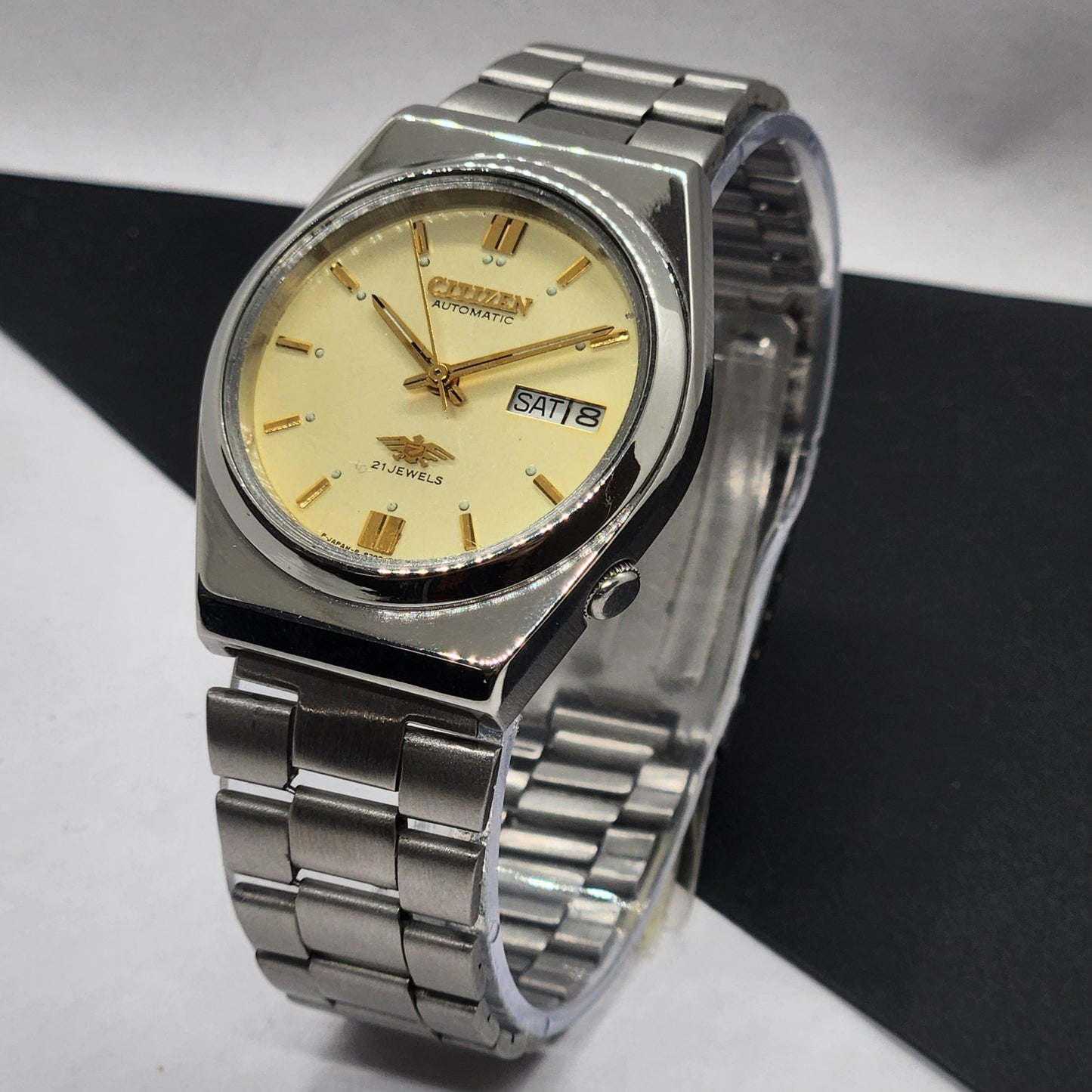 Vintage 1986 Original Citizen Automatic Cal. 8200 Golden Face 21 Jewels Day-Date Japanese Men's Wrist Watch EG61