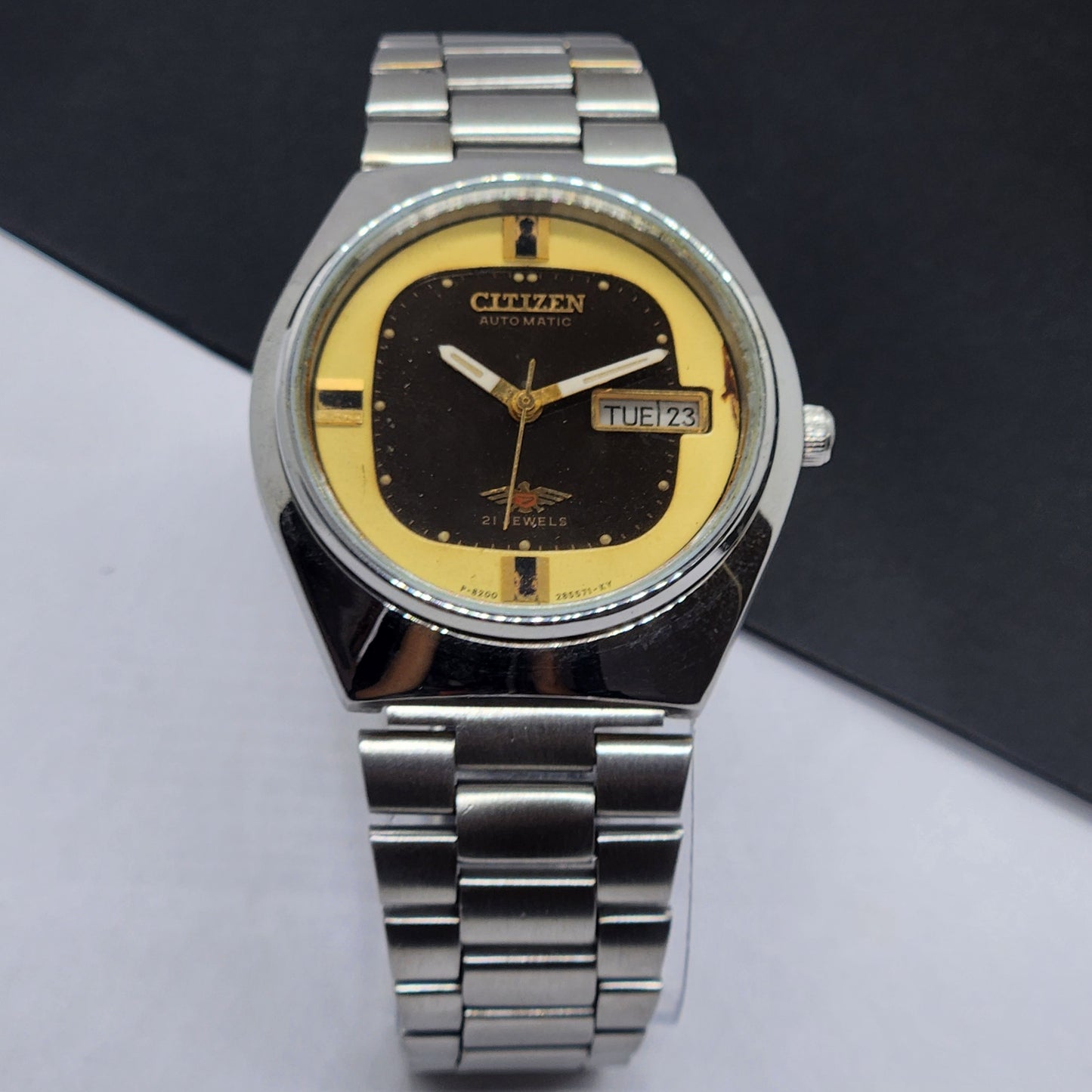 Vintage 1981 Original Citizen Automatic Cal. 8200 Brown Face 21 Jewels Day-Date Japanese Men's Wrist Watch EG64