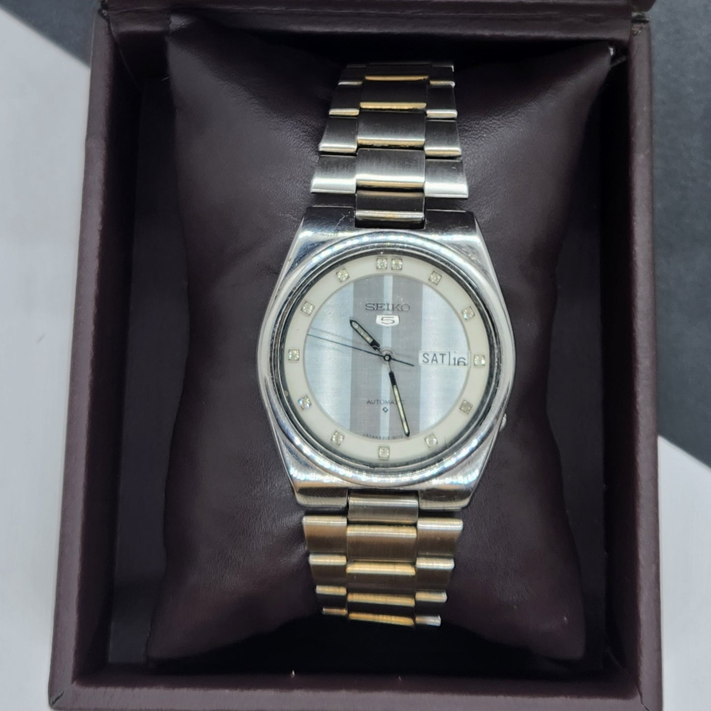 Vintage 1979 Original Seiko 5 Automatic 6309-8340 Silver Face 17 Jewels Day-Date Japanese Men's Wrist Watch EG68
