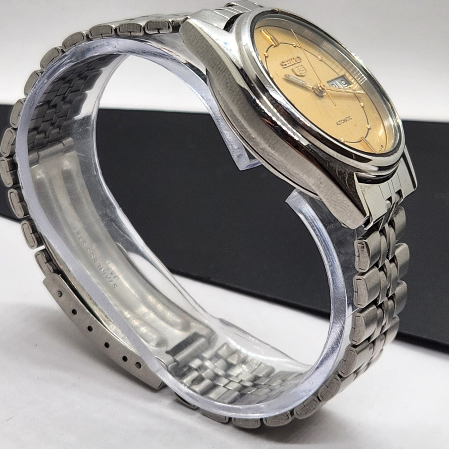 Vintage 1977 Original Seiko 5 Automatic 6309-6240 Golden Face 17 Jewels Day-Date Japanese Men's Wrist Watch EG72