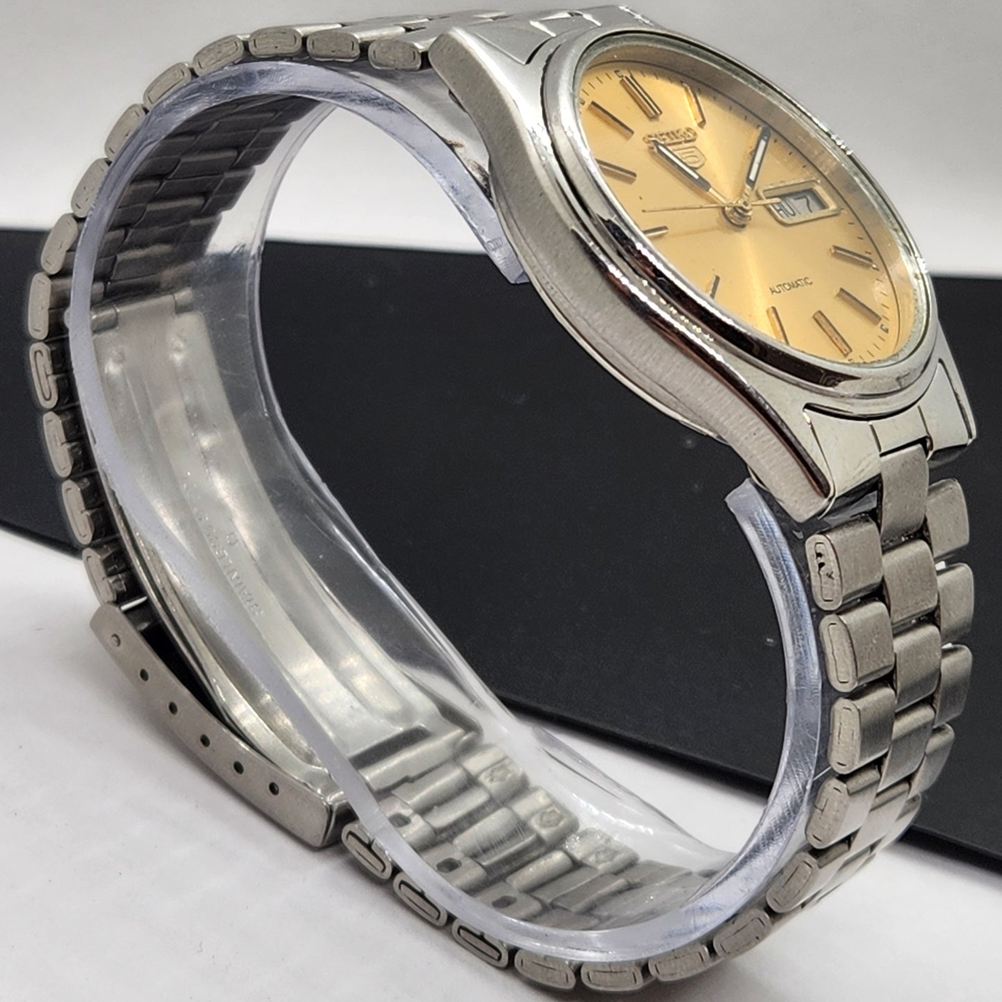 Vintage 1979 Original Seiko 5 Automatic 7009-3101 Golden Face 17 Jewels Day-Date Japanese Men's Wrist Watch EG69