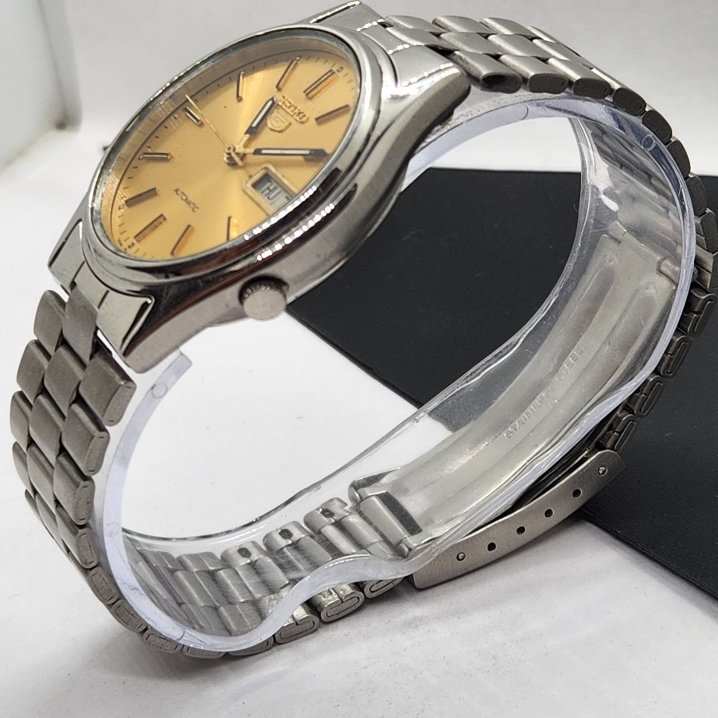 Vintage 1979 Original Seiko 5 Automatic 7009-3101 Golden Face 17 Jewels Day-Date Japanese Men's Wrist Watch EG69
