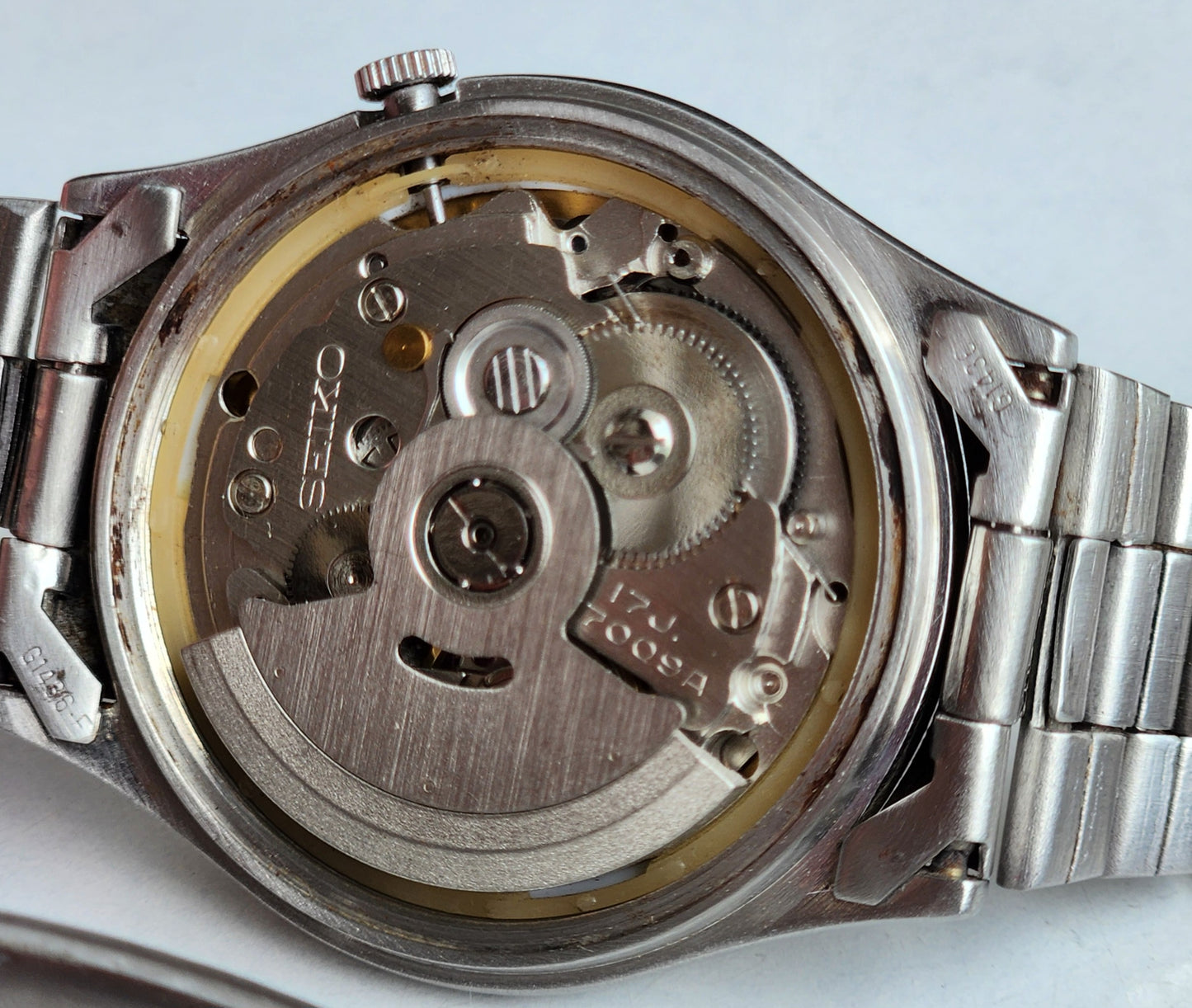 Vintage 1980 Original Seiko 5 Automatic 7009-3101 Golden Face 17 Jewels Day-Date Japanese Men's Wrist Watch EG76