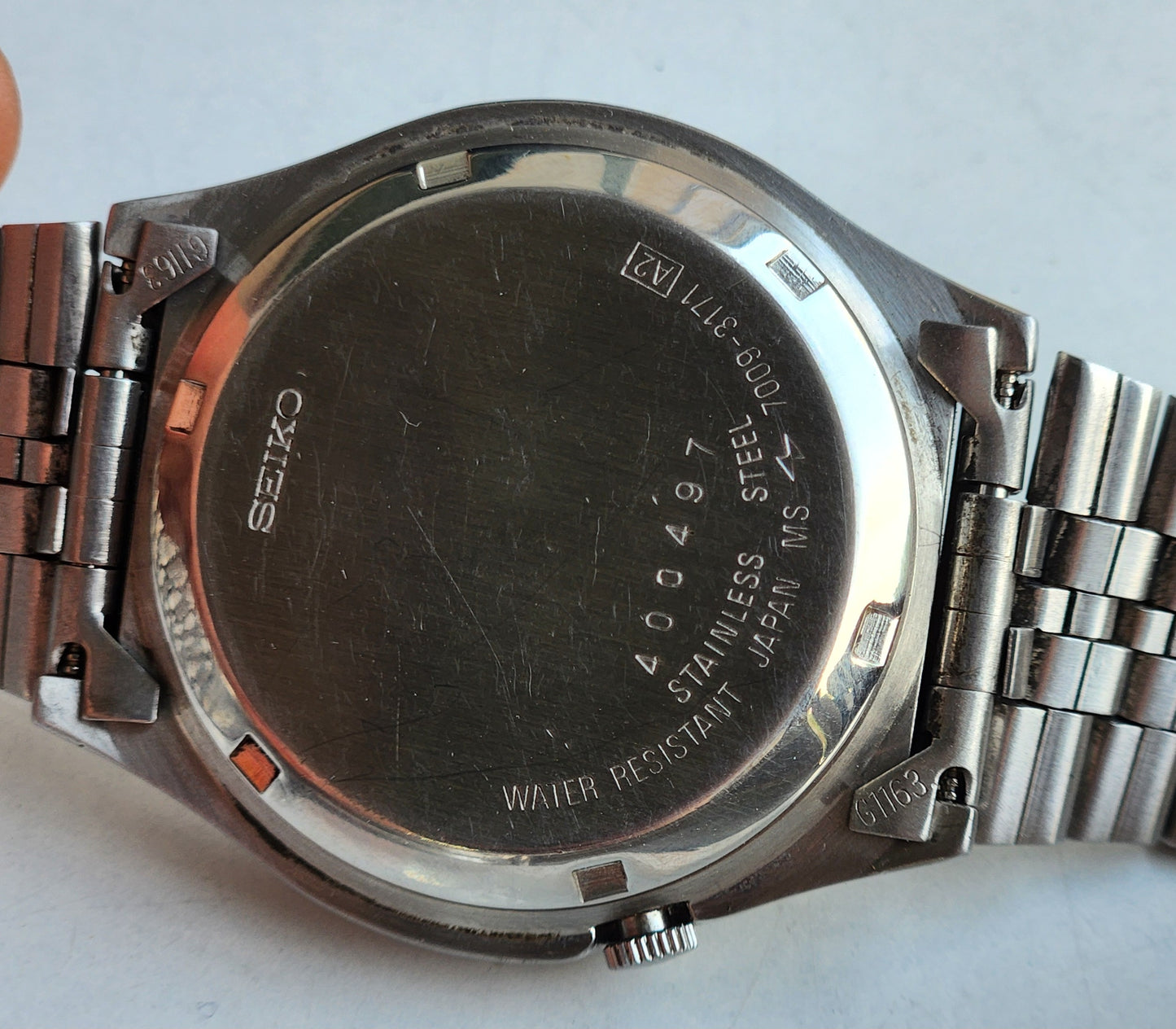Vintage 1984 Original Seiko 5 Automatic 7009-3171 Black Face 17 Jewels Day-Date Japanese Men's Wrist Watch EG78