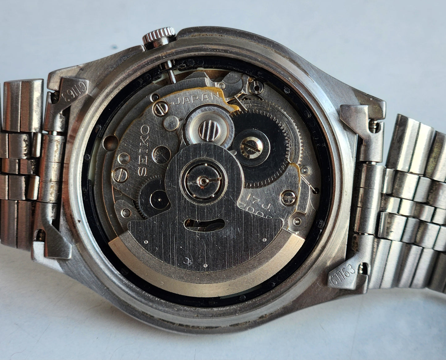 Vintage 1984 Original Seiko 5 Automatic 7009-3171 Black Face 17 Jewels Day-Date Japanese Men's Wrist Watch EG78