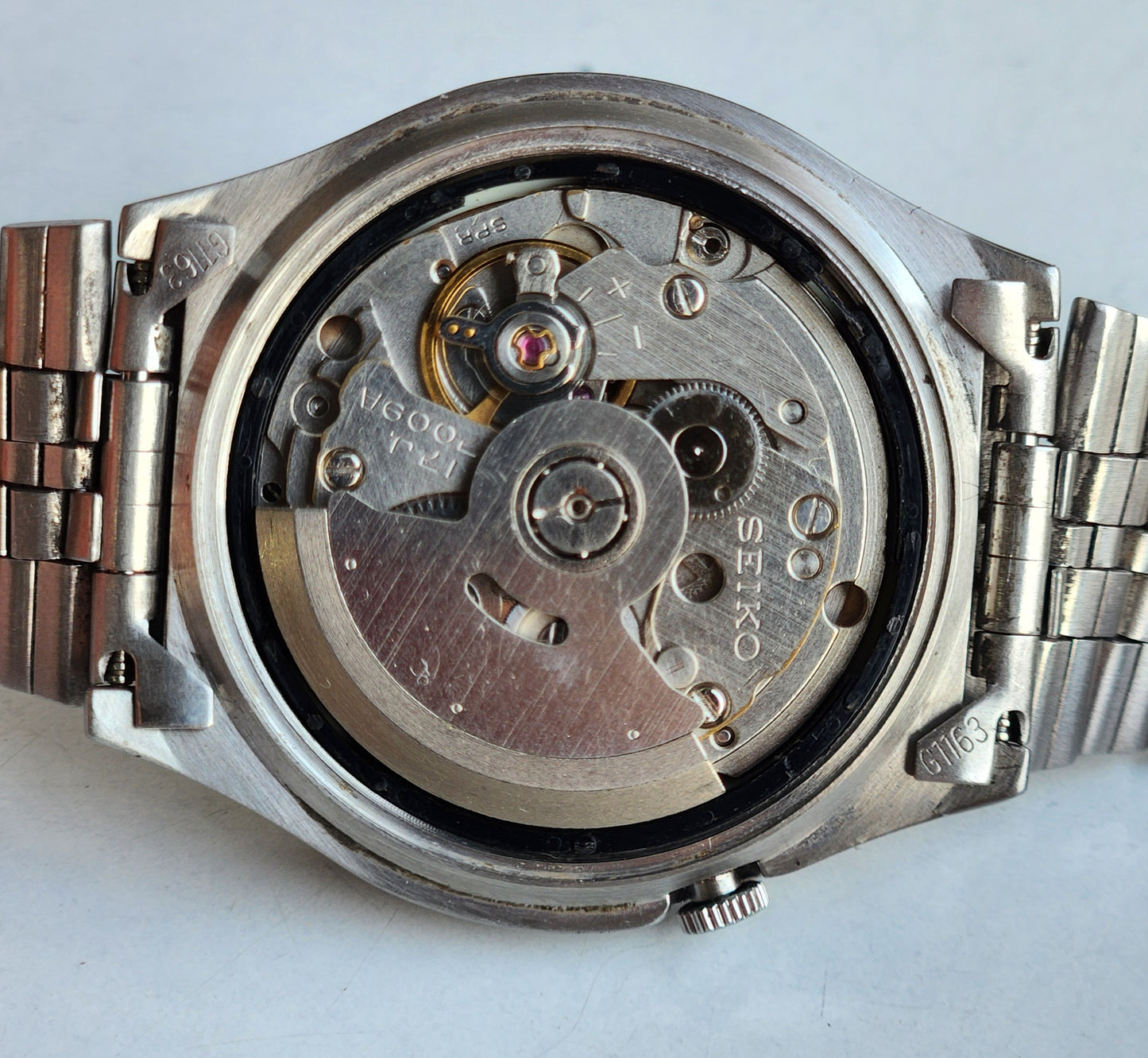 Vintage 1984 Original Seiko 5 Automatic 7009-3171 Black Face 17 Jewels Day-Date Japanese Men's Wrist Watch EG78