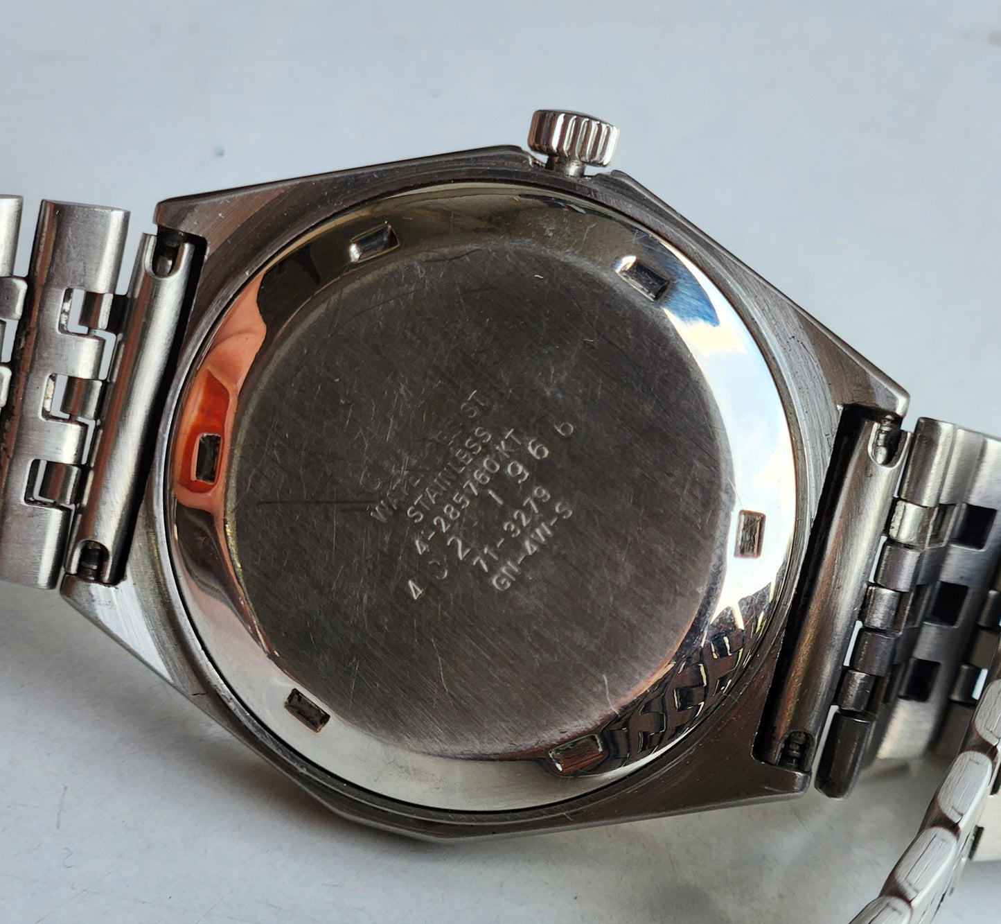 Vintage 1984 Original Citizen Automatic 8200 Golden Face 21 Jewels Day-Date Japanese Men's Wrist Watch EG85
