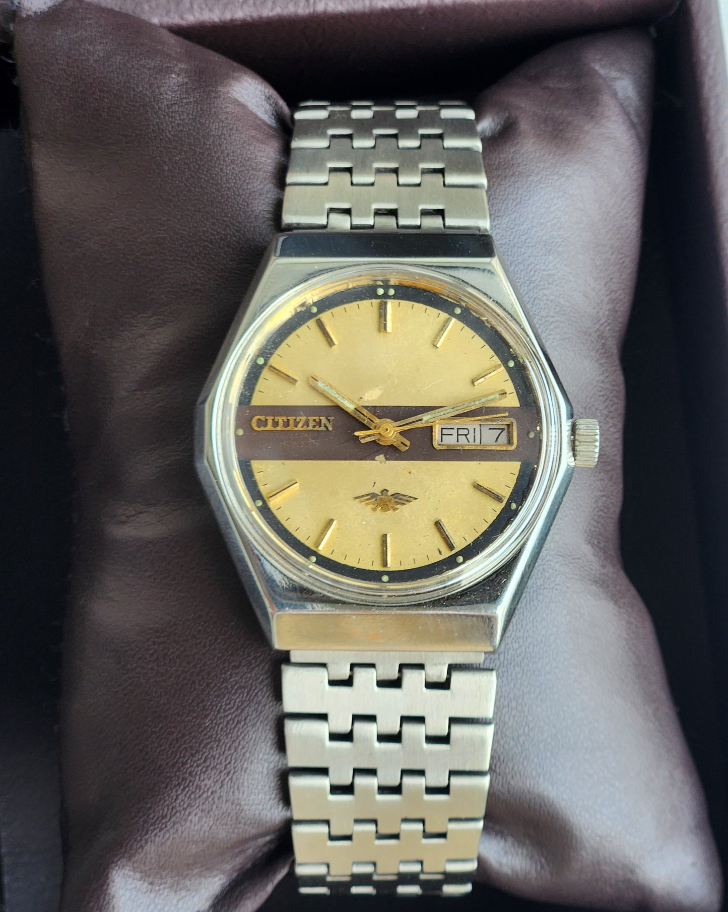 Vintage 1984 Original Citizen Automatic 8200 Golden Face 21 Jewels Day-Date Japanese Men's Wrist Watch EG85