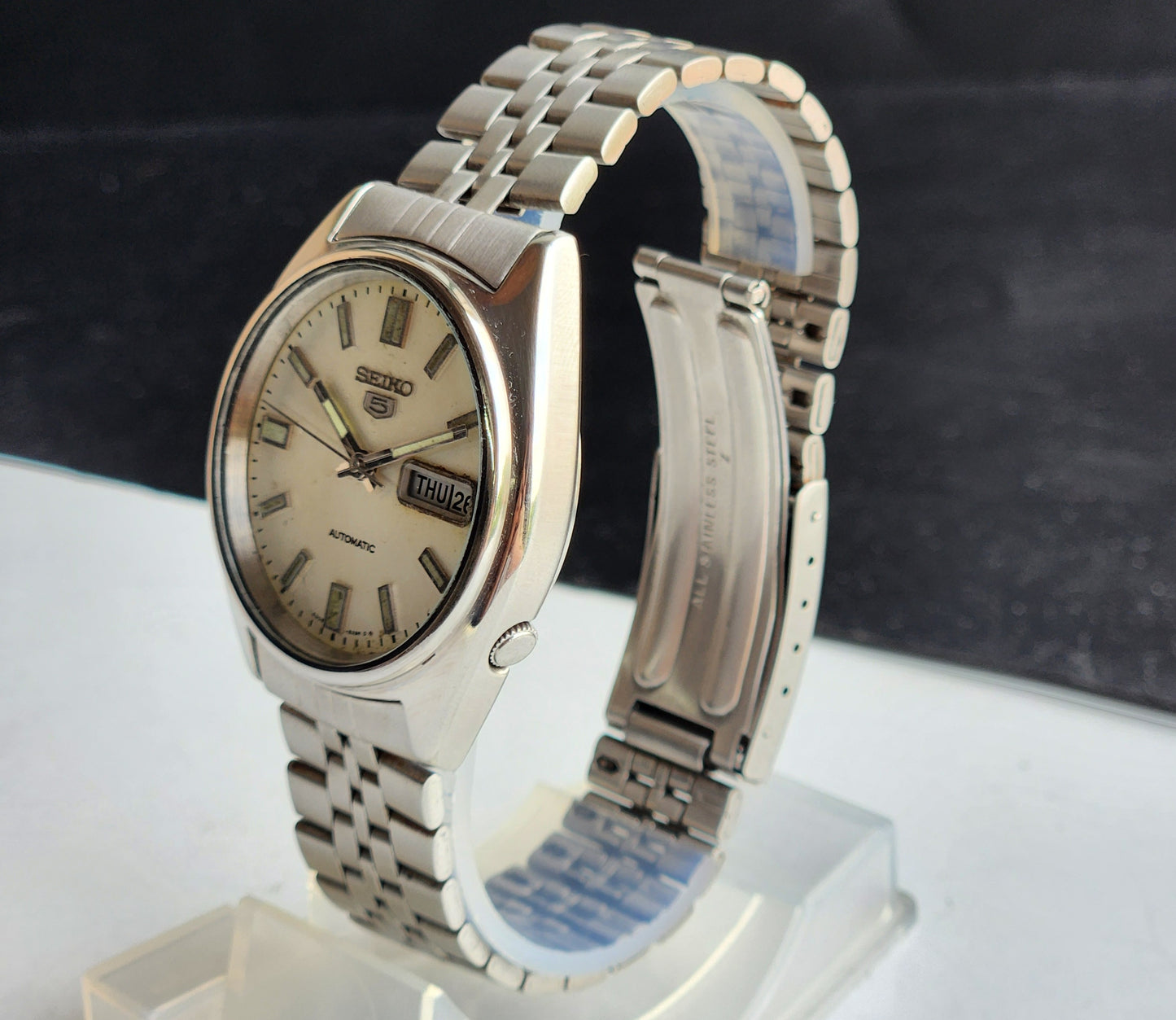 Vintage 1982 Original Seiko 5 Automatic 6309-8840 White Face 17 Jewels Day-Date Japanese Men's Wrist Watch EG84