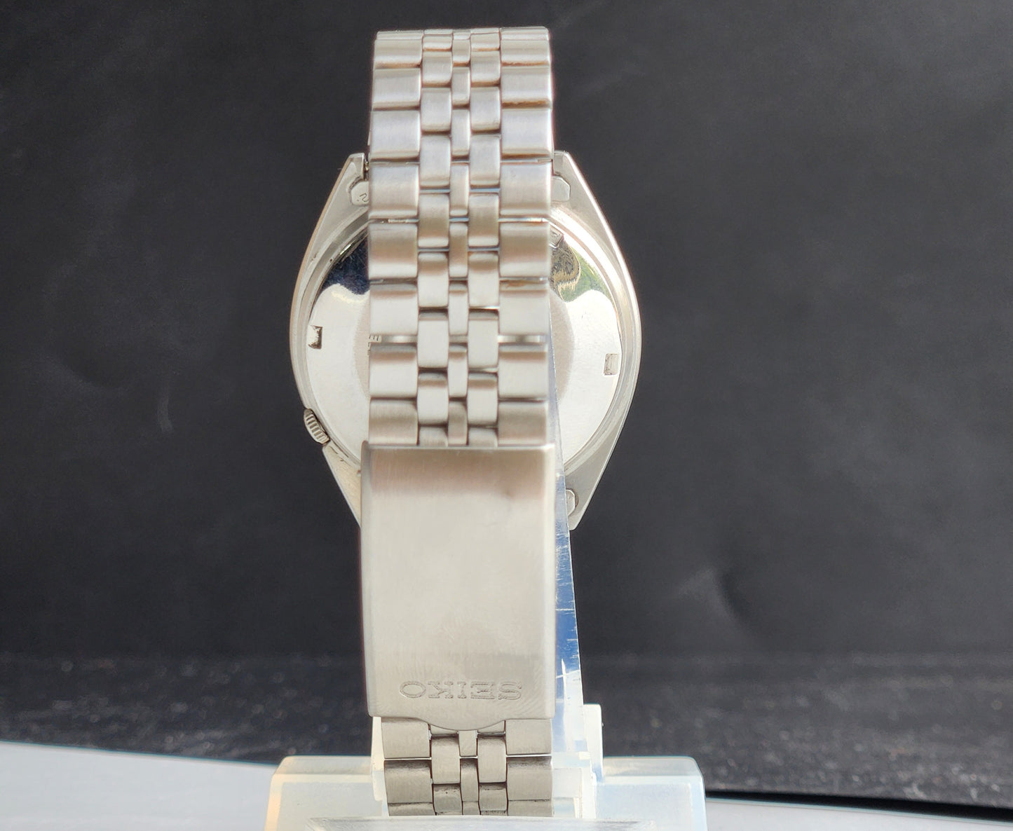 Vintage 1982 Original Seiko 5 Automatic 6309-8840 White Face 17 Jewels Day-Date Japanese Men's Wrist Watch EG84