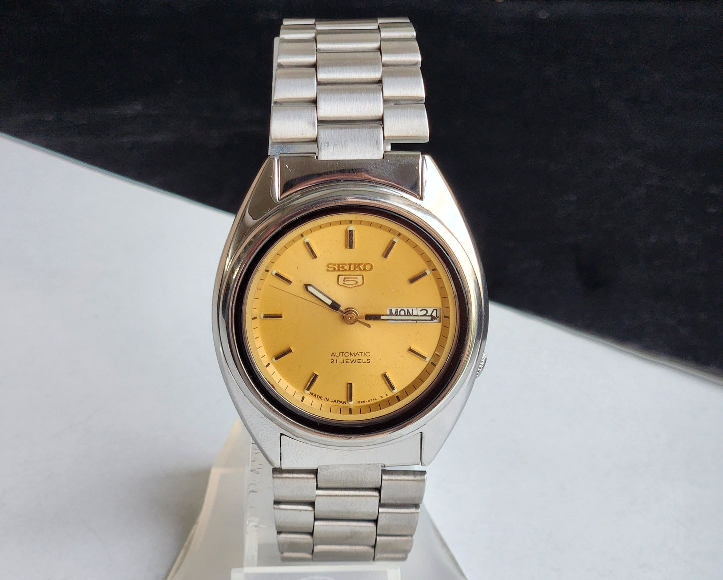 Vintage 1997 Original Seiko 5 Automatic 7S26-3040 Golden Face 21 Jewels Day-Date Japanese Men's Wrist Watch EG86