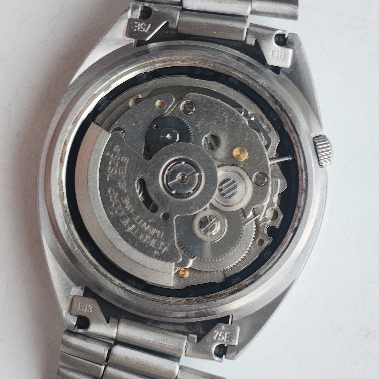 Vintage 1997 Original Seiko 5 Automatic 7S26-3040 Golden Face 21 Jewels Day-Date Japanese Men's Wrist Watch EG86