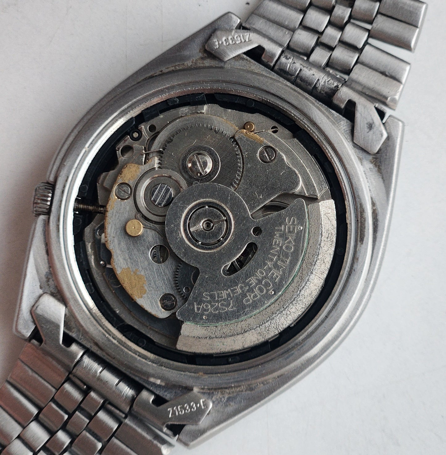 Vintage 1997 Original Seiko 5 Automatic 7S26-8760 White Face 21 Jewels Day-Date Japanese Men's Wrist Watch EG87