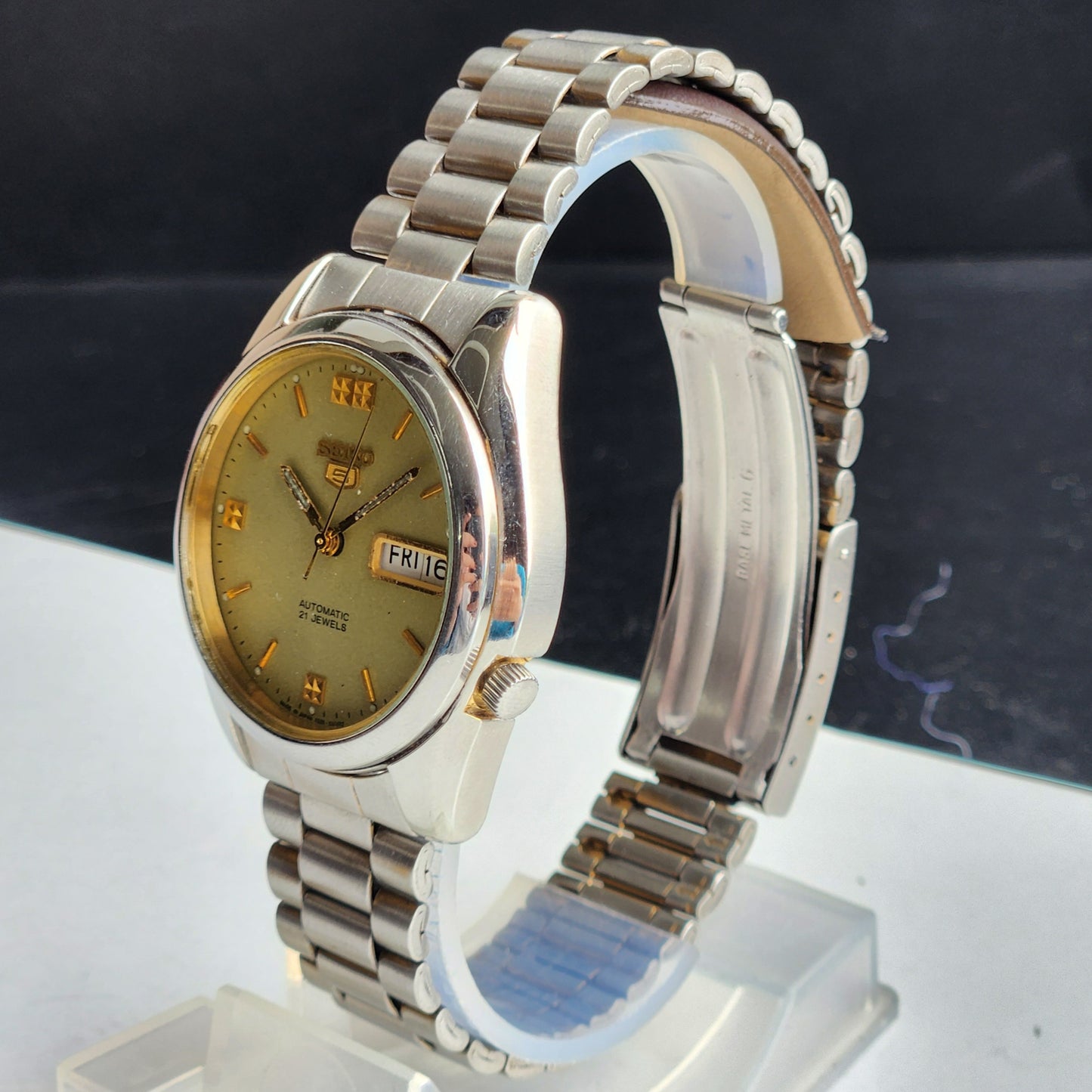 Vintage 2000 Original Seiko 5 Automatic 7S26-0070 Green Face 21 Jewels Day-Date Japanese Men's Wrist Watch EG90