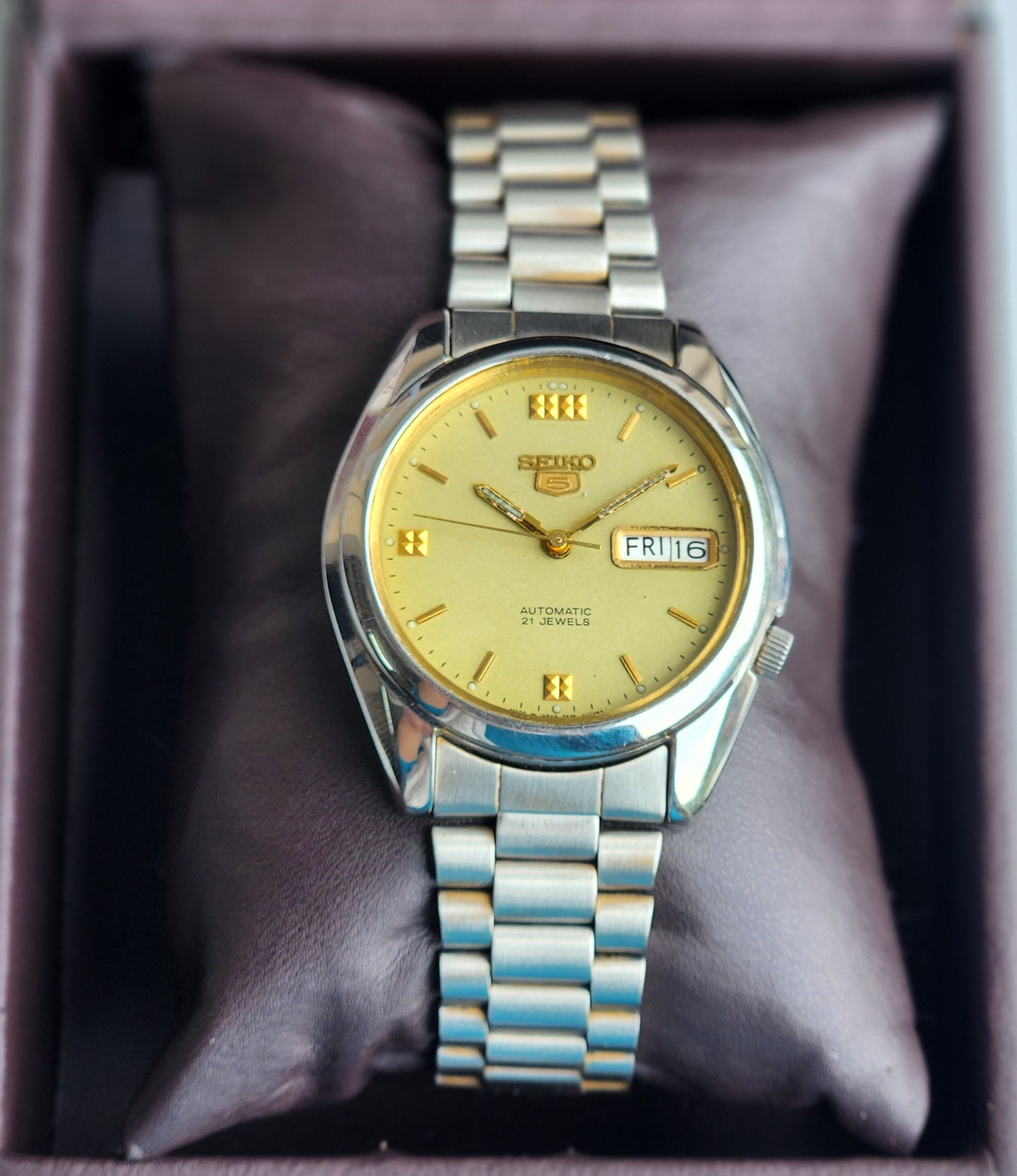 Vintage 2000 Original Seiko 5 Automatic 7S26-0070 Green Face 21 Jewels Day-Date Japanese Men's Wrist Watch EG90