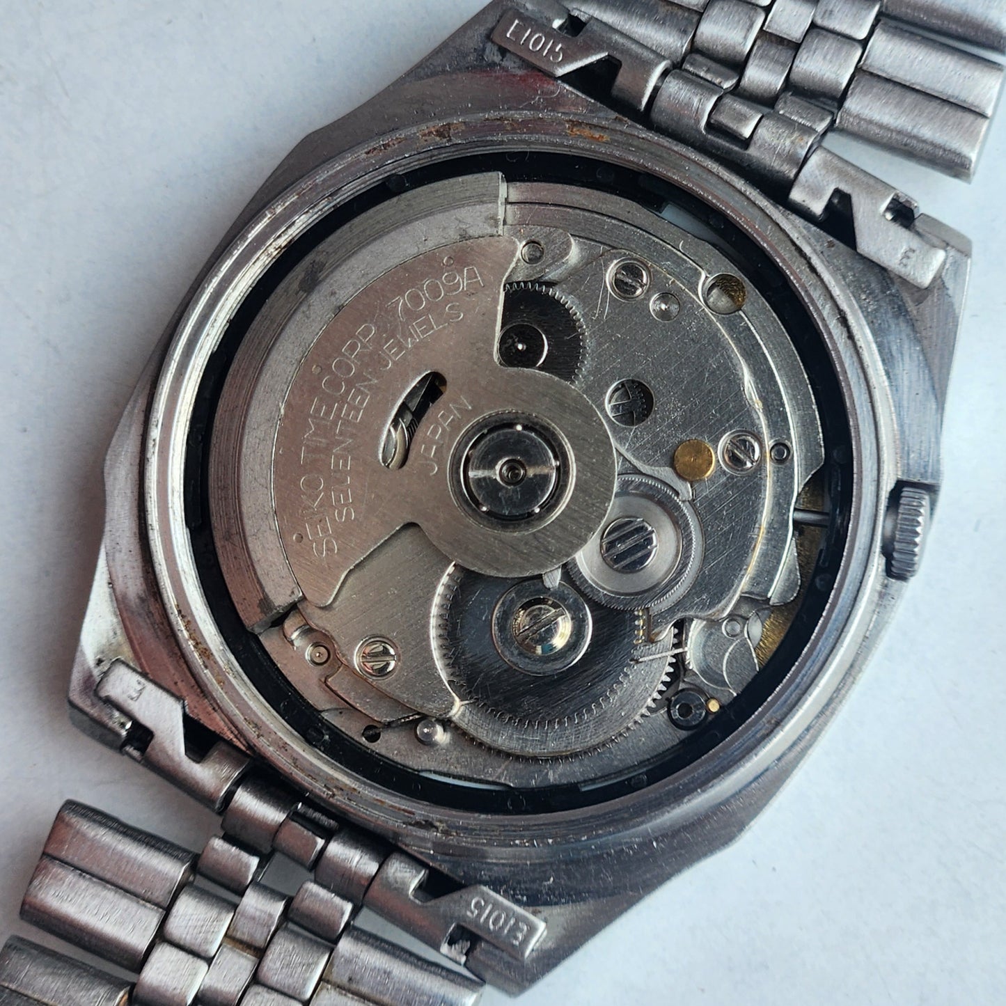 Vintage 1977 Original Seiko 5 Automatic 7009-5860 Golden Face 17 Jewels Day-Date Japanese Men's Wrist Watch EG95