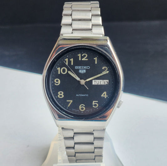 Vintage 1981 Original Seiko 5 Automatic 6309-8660 Black Face 17 Jewels Day-Date Japanese Men's Wrist Watch EG96