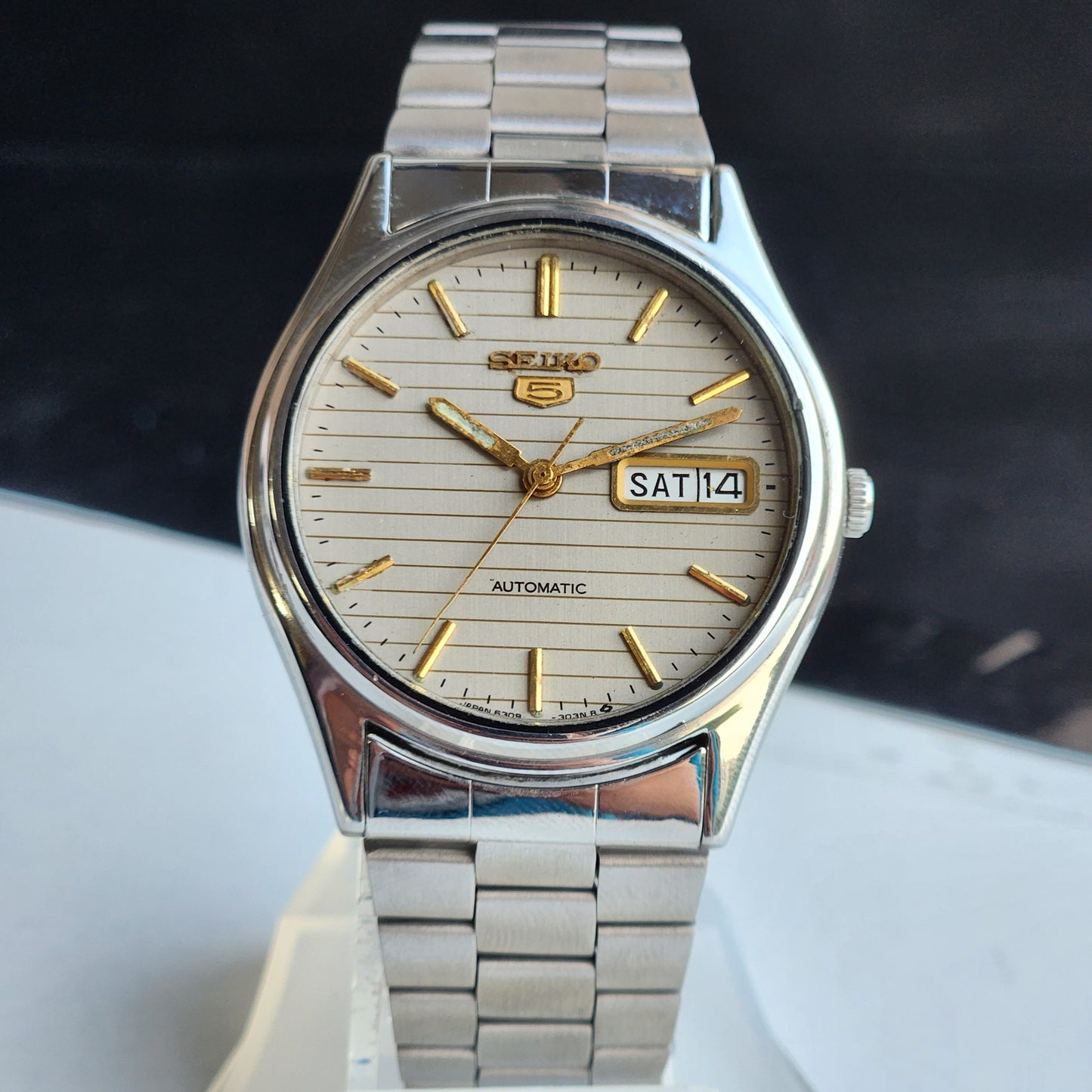 Vintage 1976 Original Seiko 5 Automatic 6309-8920 Grey Face 17 Jewels Day-Date Japanese Men's Wrist Watch EG107