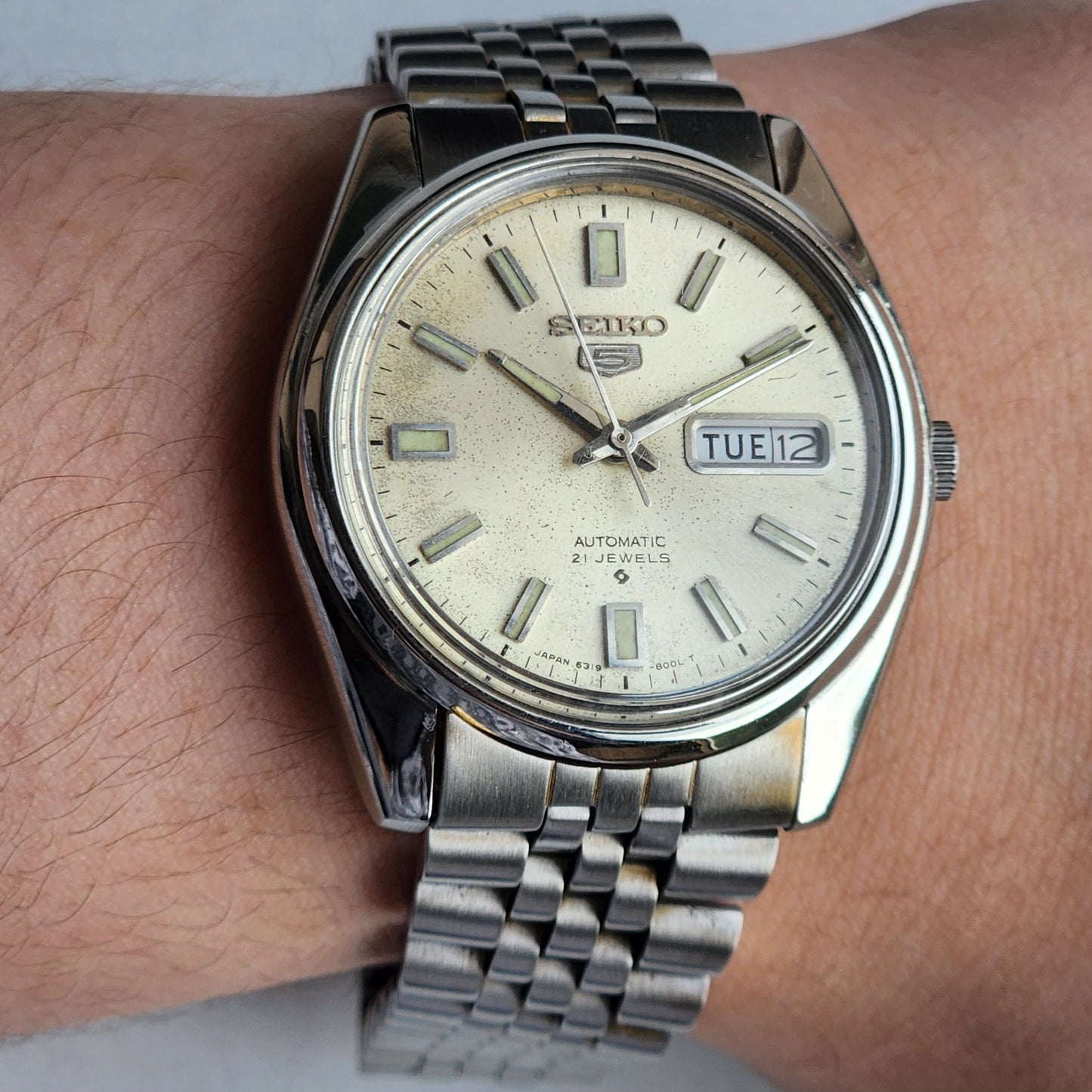 Vintage 1978 Original Seiko 5 Automatic 6309-8020 0ff White Face 17 Jewels Day-Date Japanese Men's Wrist Watch EG111