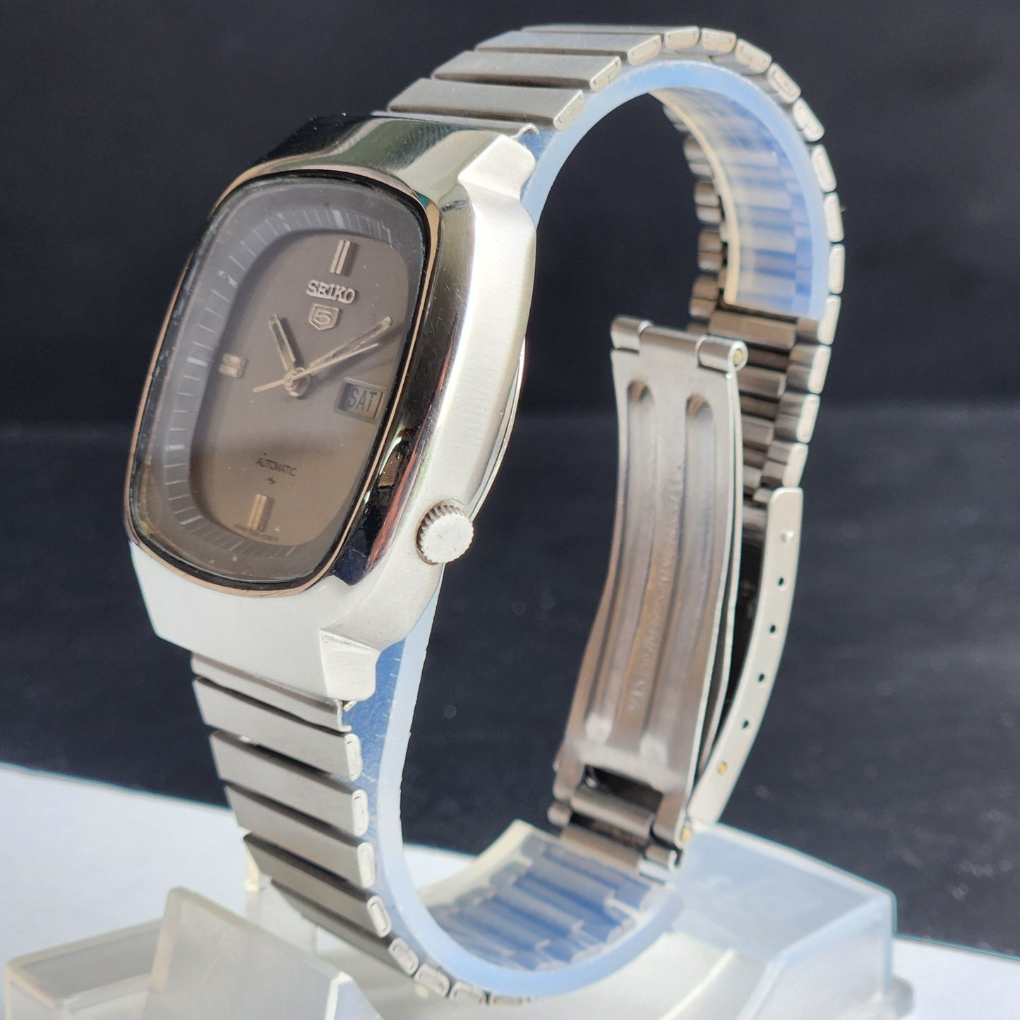Vintage 1980 Original Seiko 5 Automatic 7009-511A Grey Face 17 Jewels Day-Date Japanese Men's Wrist Watch EG112