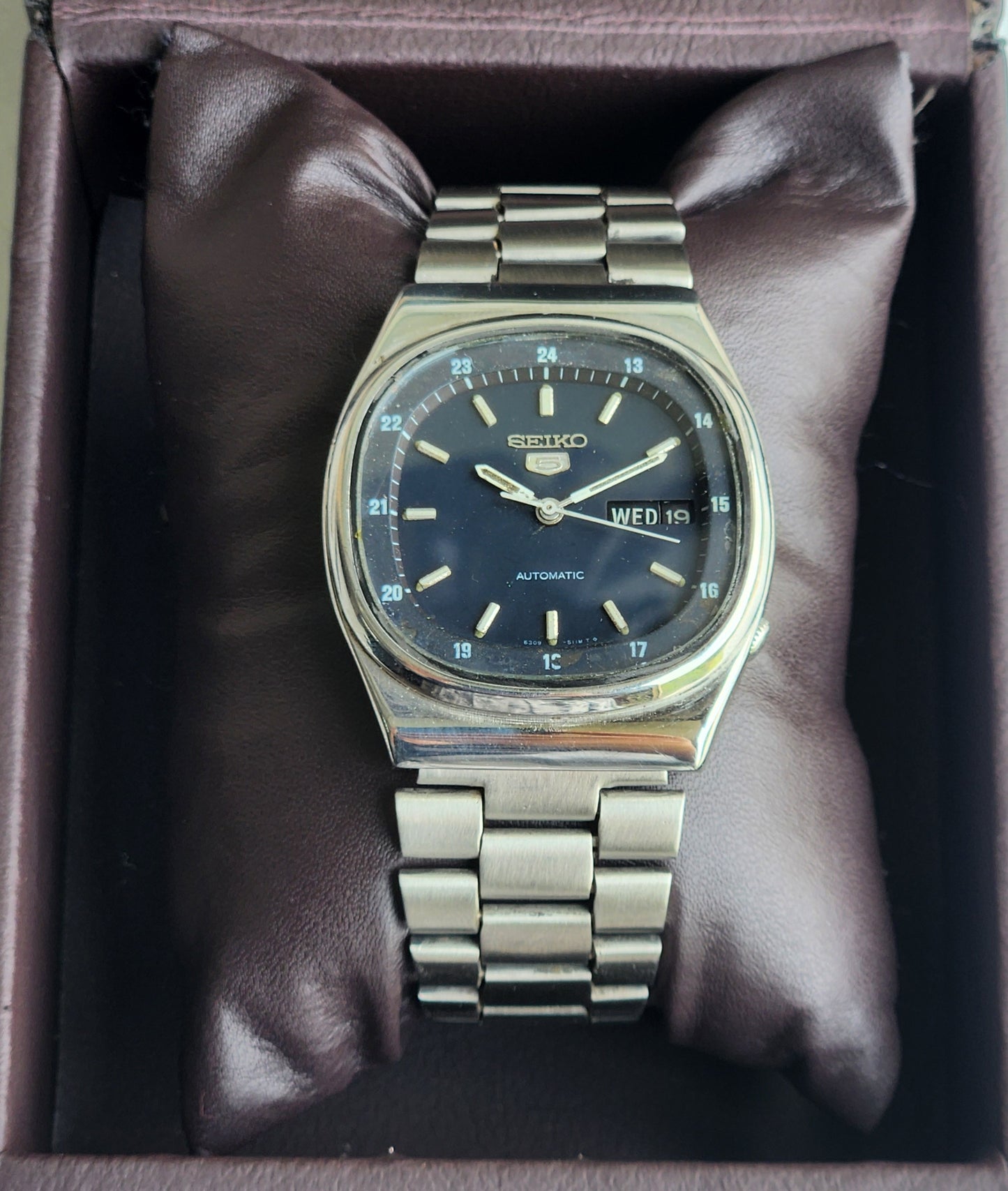 Vintage 1983 Original Seiko 5 Automatic 6309-510A Black Face 17 Jewels Day-Date Japanese Men's Wrist Watch EG113