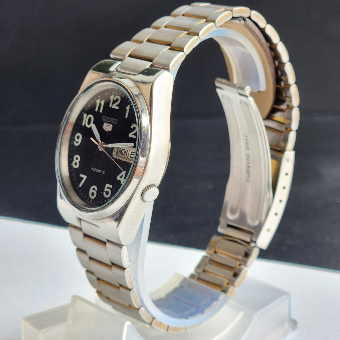 Vintage Original Seiko 5 Automatic 7S26-0550 Black Face 21 Jewels Exhibition Back Day-Date Japanese Men's Wrist Watch EG140