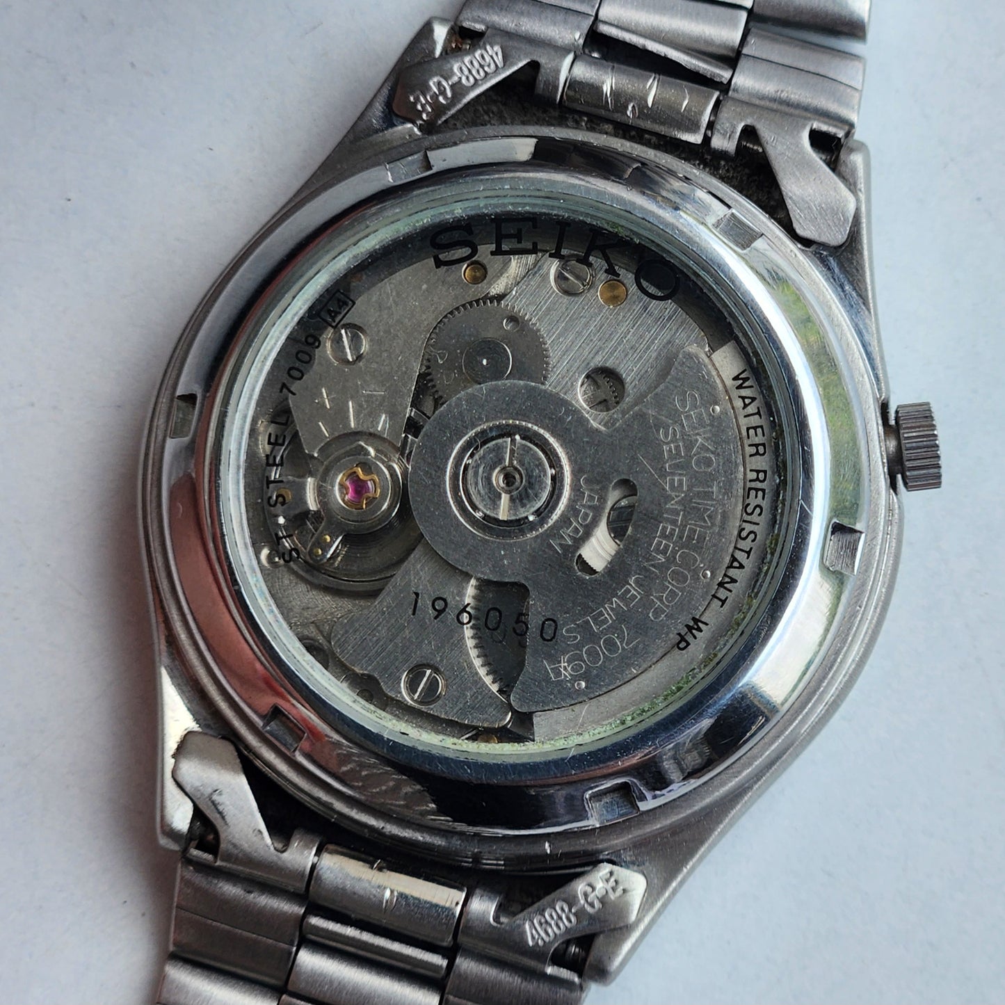 Vintage Original Seiko 5 Automatic 7009 Blue Face 17 Jewels Exhibition Back Day-Date Japanese Men's Wrist Watch EG141
