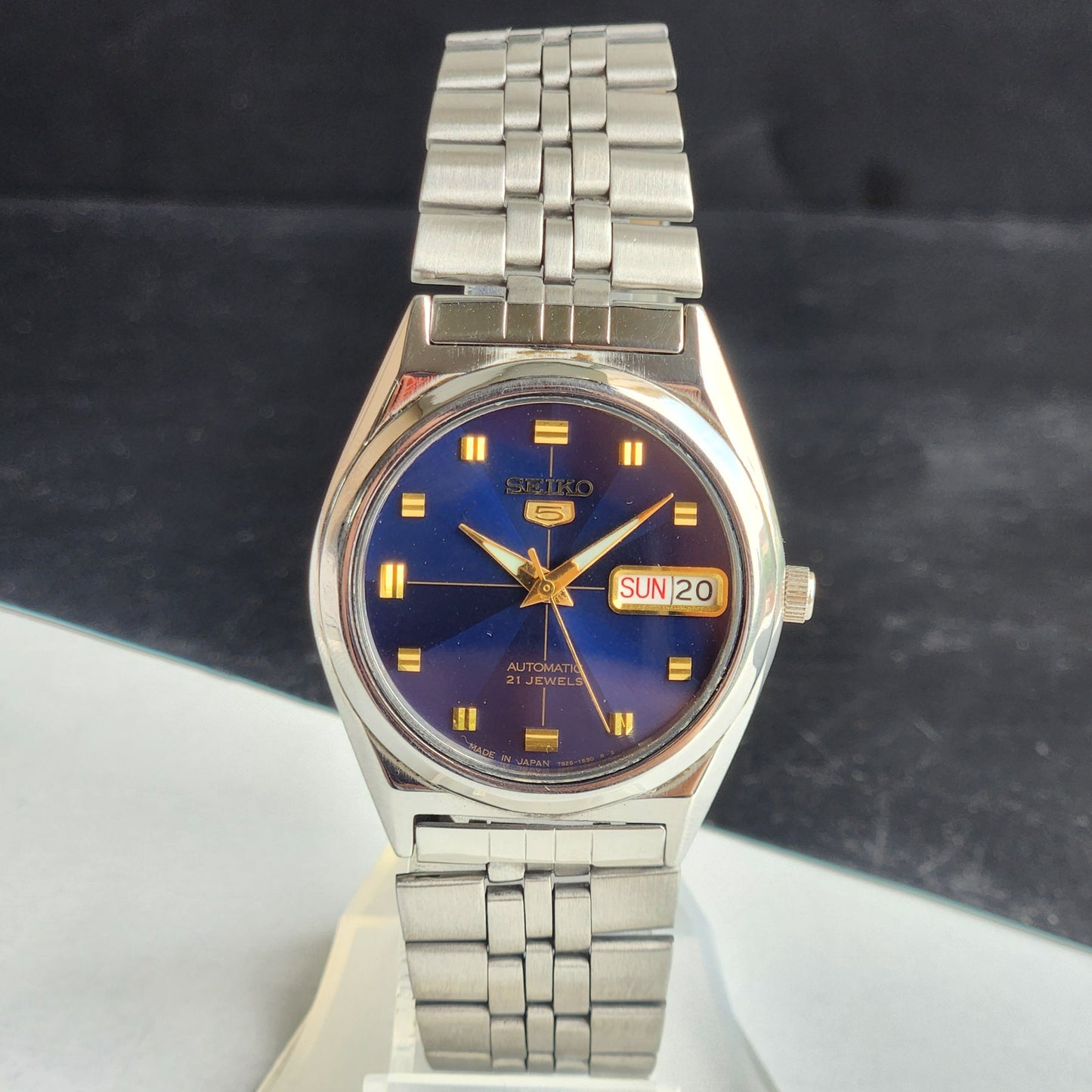 Vintage Original Seiko 5 Automatic 7S26 Blue Face 21 Jewels Exhibition Back Day-Date Japanese Men's Wrist Watch EG142