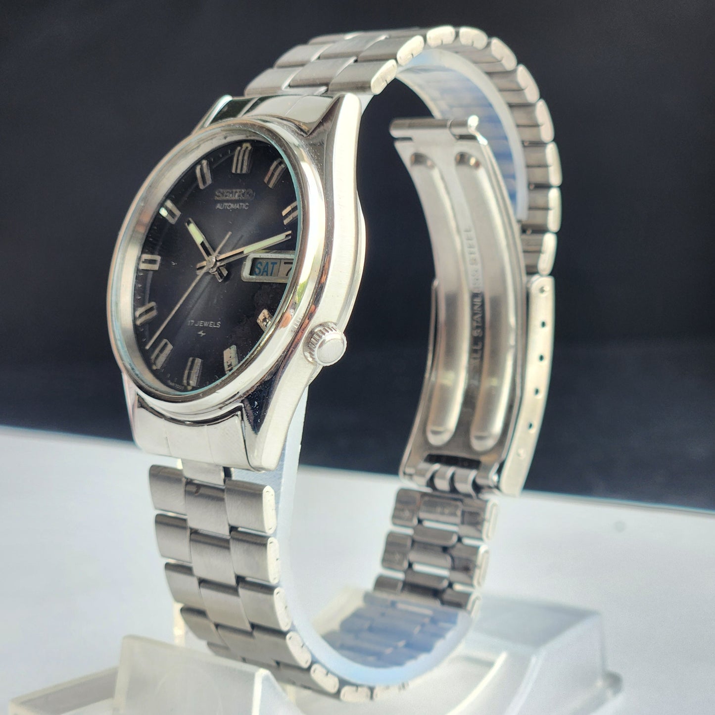 Vintage 1984 Original Seiko 5 Automatic 7009-3200 Blue Face 17 Jewels Day-Date Japanese Men's Wrist Watch EG114