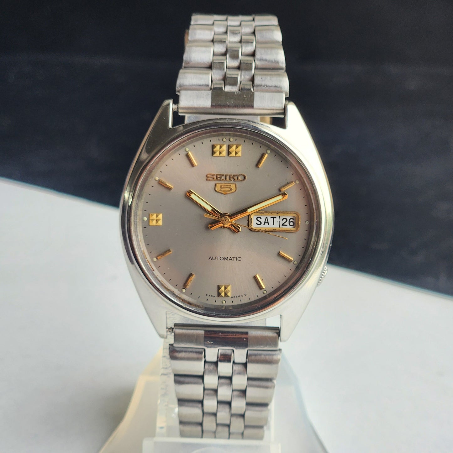Vintage 1984 Original Seiko 5 Automatic 6309-7310 Grey Face 17 Jewels Day-Date Japanese Men's Wrist Watch EG117