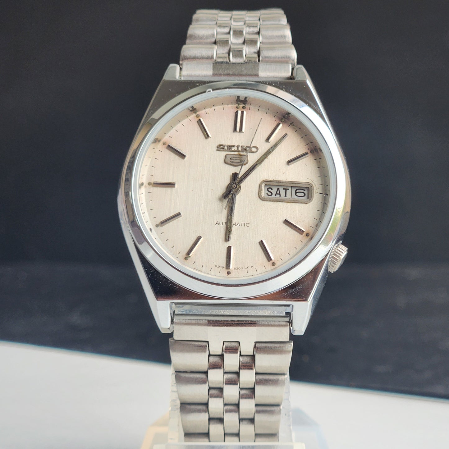 Vintage 1984 Original Seiko 5 Automatic 6309-9900 White Face 17 Jewels Day-Date Japanese Men's Wrist Watch EG118