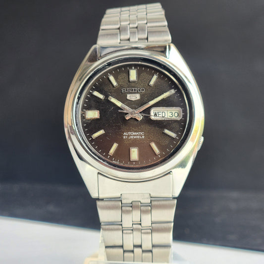 Vintage 1997 Original Seiko 5 Automatic 7S26-3040  Black Face 21 Jewels Day-Date Japanese Men's Wrist Watch EG119