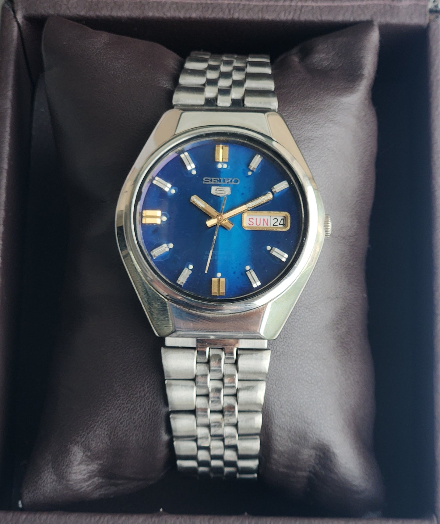 Vintage 1977 Original Seiko 5 Automatic 6319-8050 Blue Face 21 Jewels Day-Date Japanese Men's Wrist Watch EG121