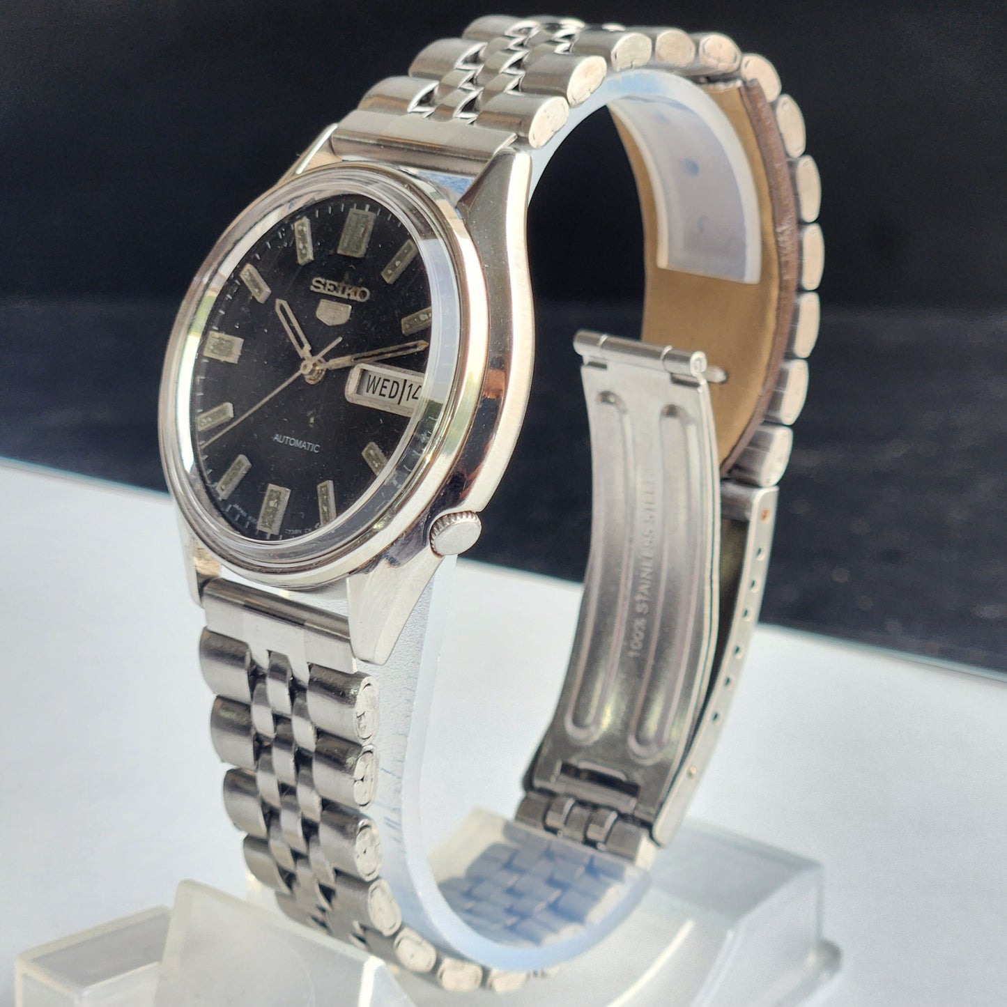 Vintage 1981 Original Seiko 5 Automatic 6309-8230 Black Face 17 Jewels Day-Date Japanese Men's Wrist Watch EG124