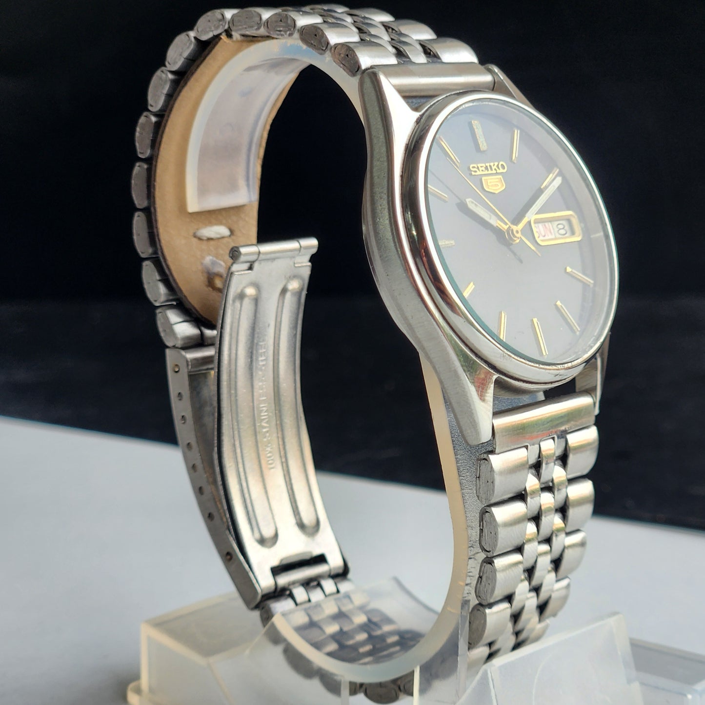 Vintage 1980 Original Seiko 5 Automatic 7009-3061 Black Face 17 Jewels Day-Date Japanese Men's Wrist Watch EG125