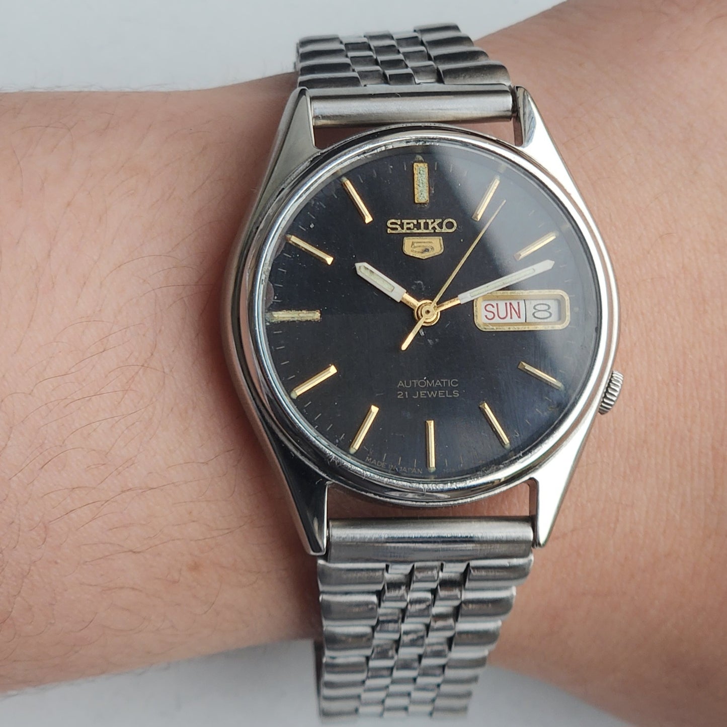 Vintage 1980 Original Seiko 5 Automatic 7009-3061 Black Face 17 Jewels Day-Date Japanese Men's Wrist Watch EG125
