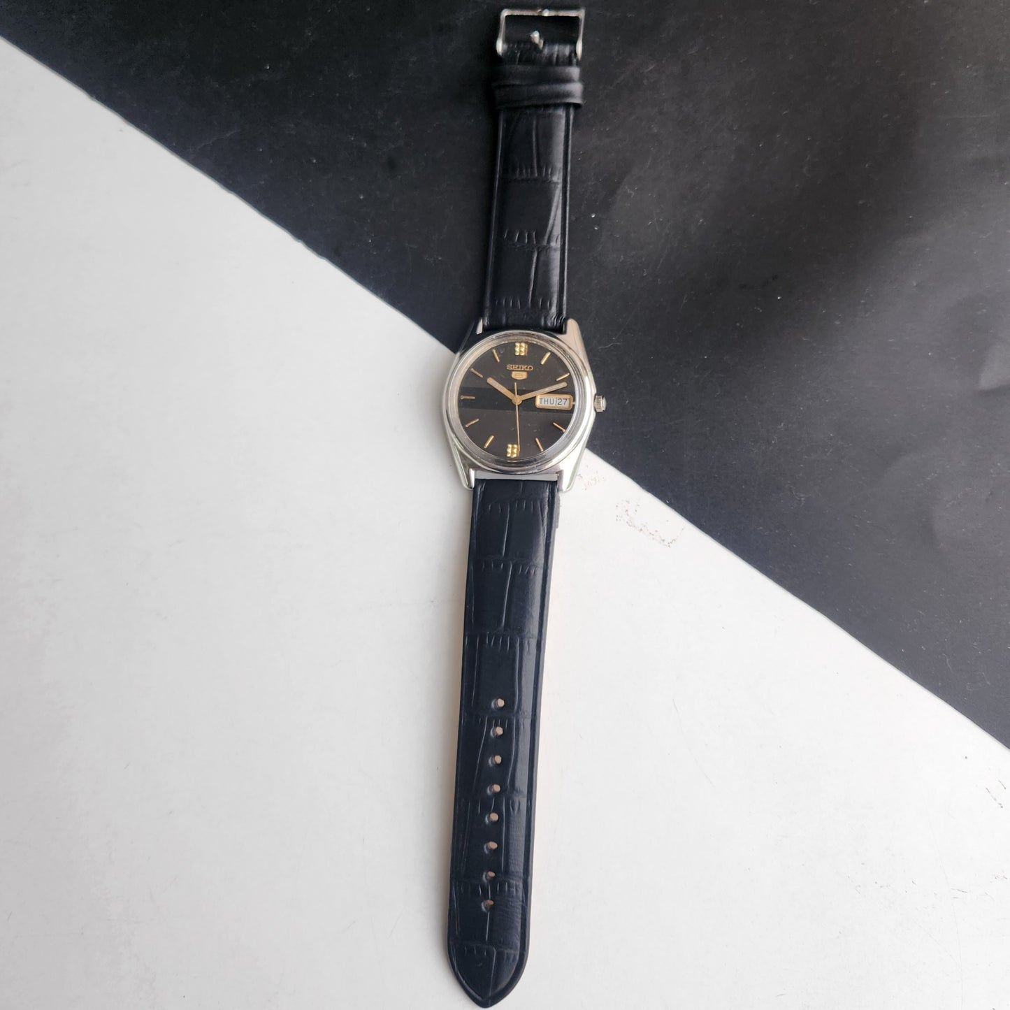 Vintage 1982 Original Seiko 5 Automatic 6309-5680 Black Face 17 Jewels Day-Date Japanese Men's Wrist Watch EG126