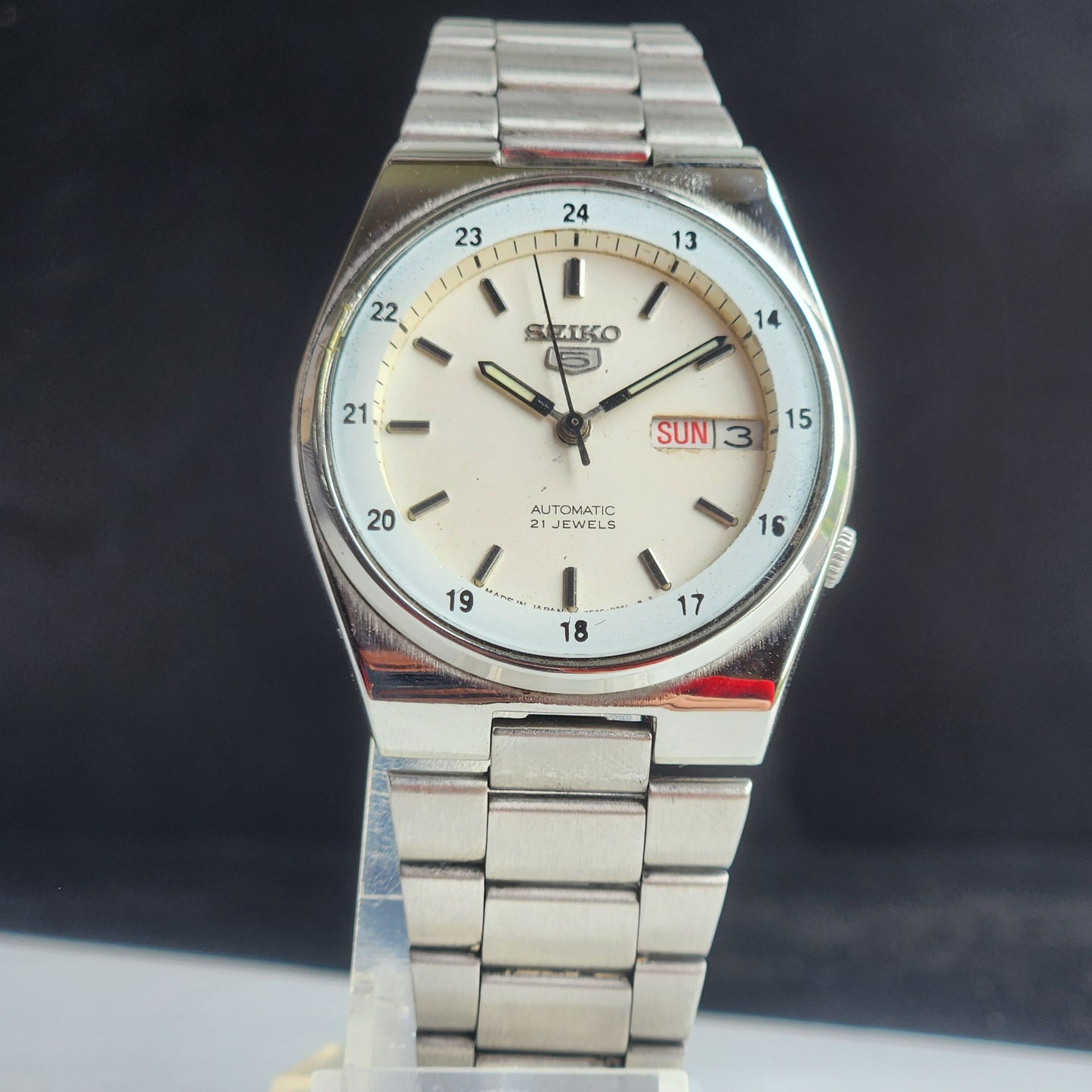 Vintage 1997 Original Seiko 5 Automatic 7S26-3130 White Face 21 Jewels Day-Date Japanese Men's Wrist Watch EG131