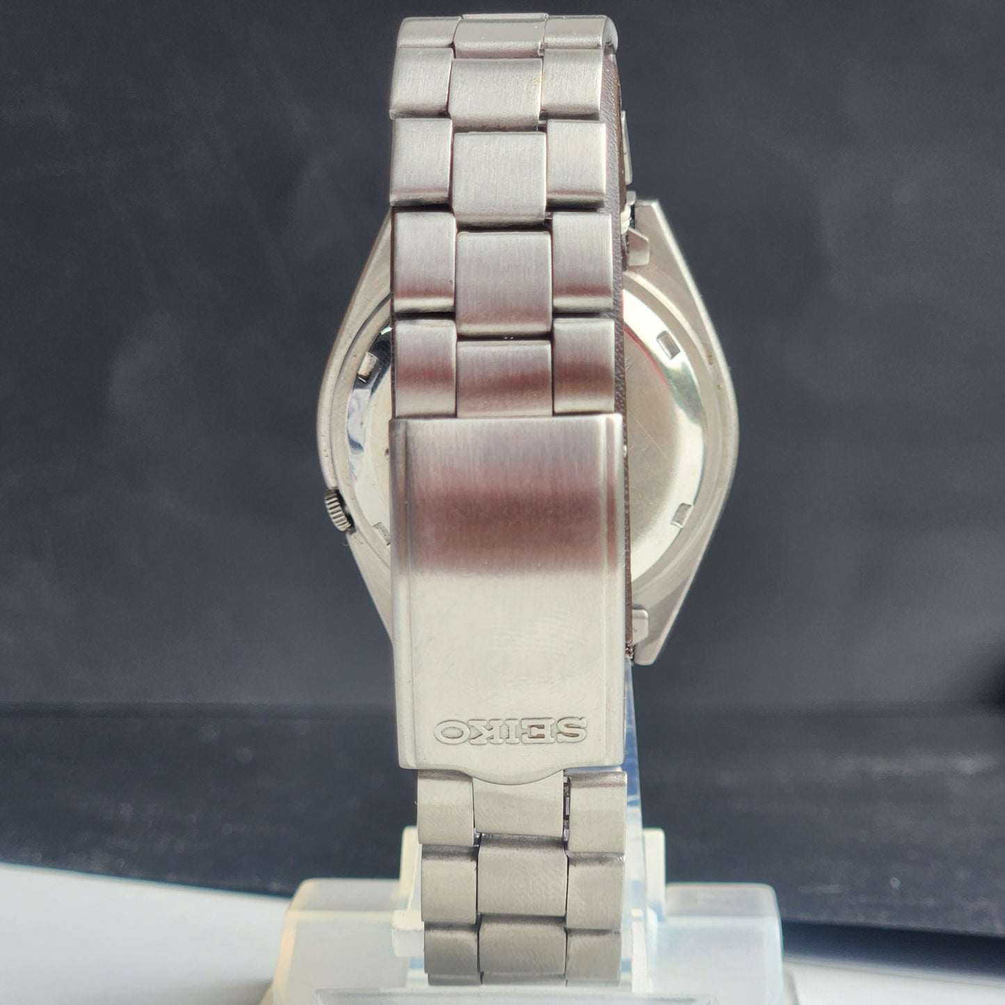 Vintage 1982 Original Seiko 5 Automatic 7009-3170 Black Face 17 Jewels Day-Date Japanese Men's Wrist Watch EG134