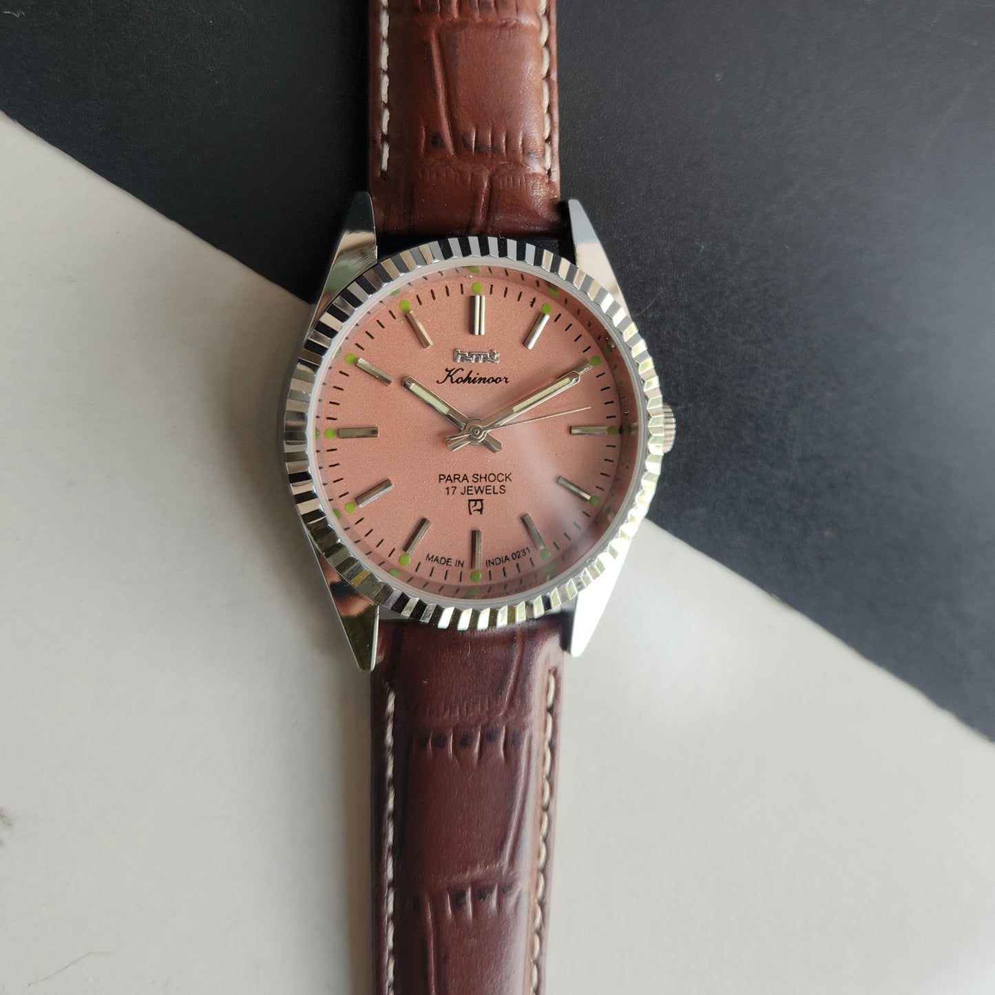 Vintage HMT Kohinoor Hand Winding 17 Jewels Peach Face Fluted Bezel Brown Leather strap Men's Wrist Watch G44