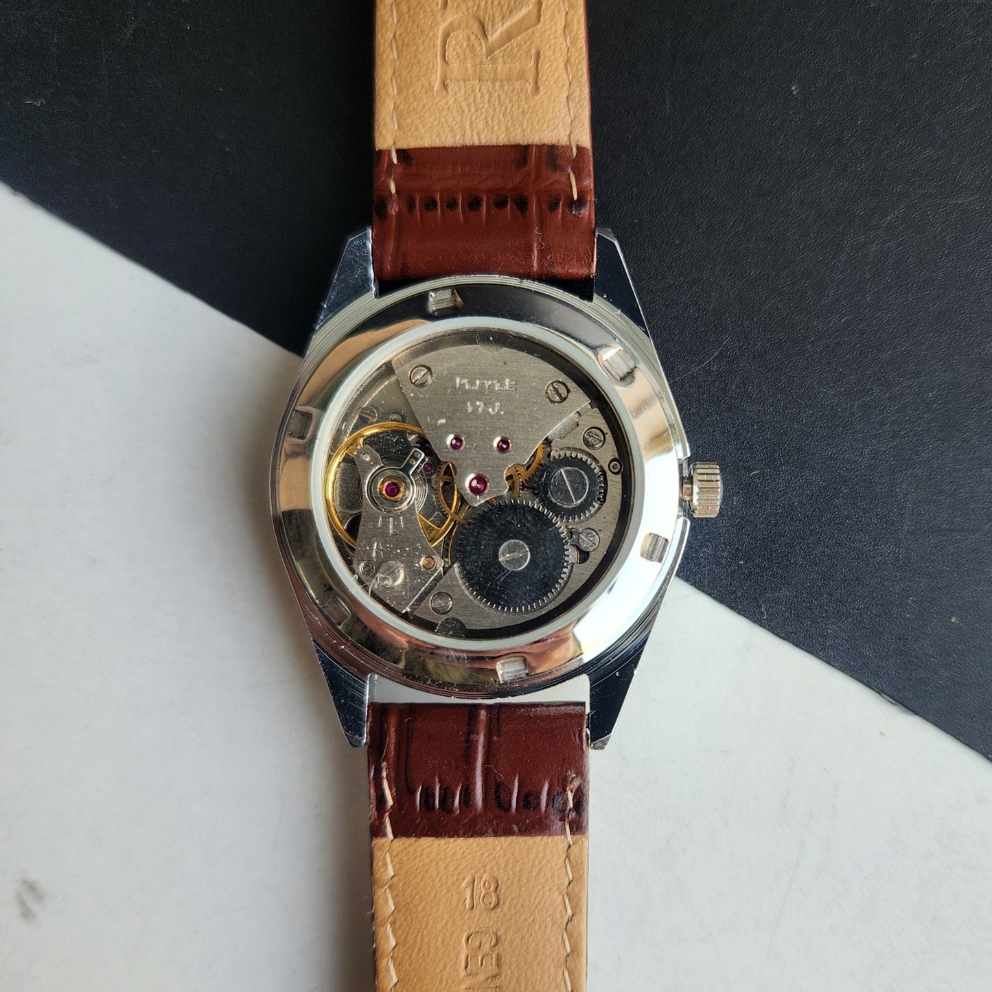 Vintage HMT Kohinoor Hand Winding 17 Jewels Peach Face Fluted Bezel Brown Leather strap Men's Wrist Watch G44