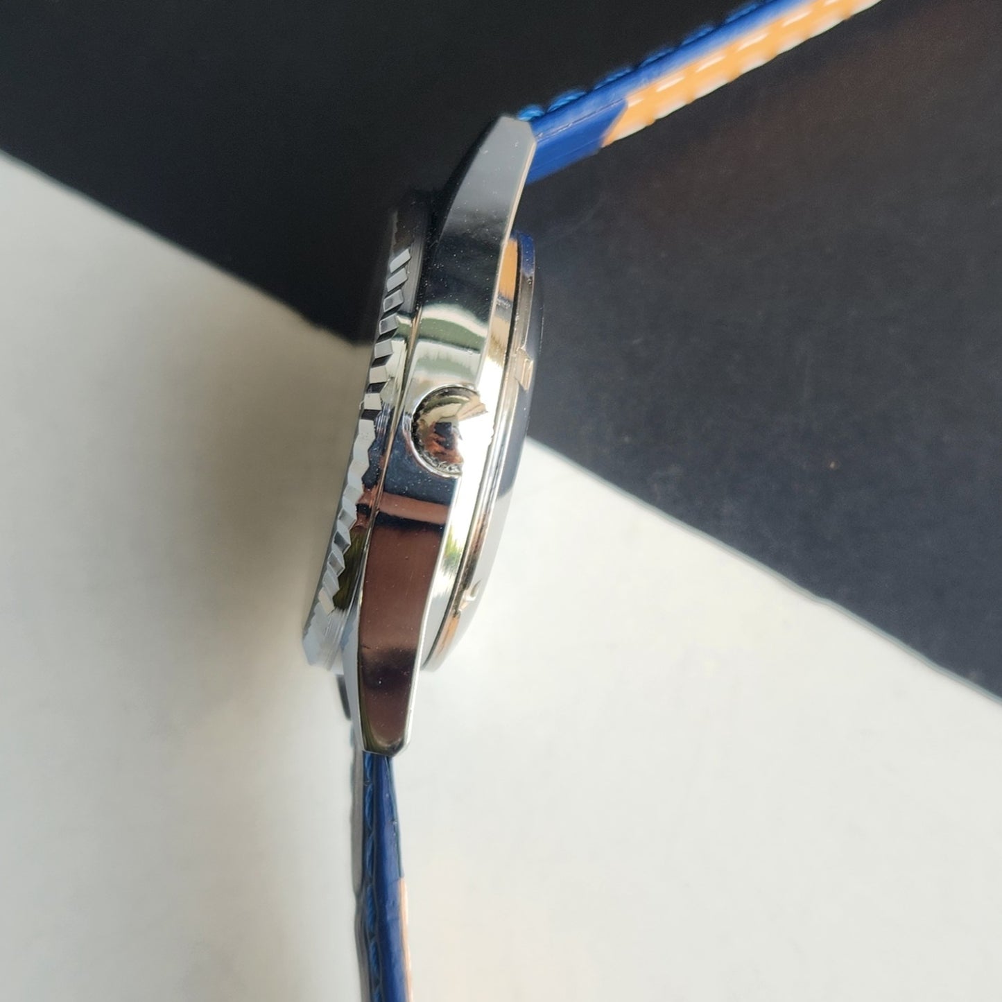 Vintage HMT Kohinoor Hand Winding 17 Jewels Blue Face Fluted Bezel Blue Leather strap Men's Wrist Watch G43