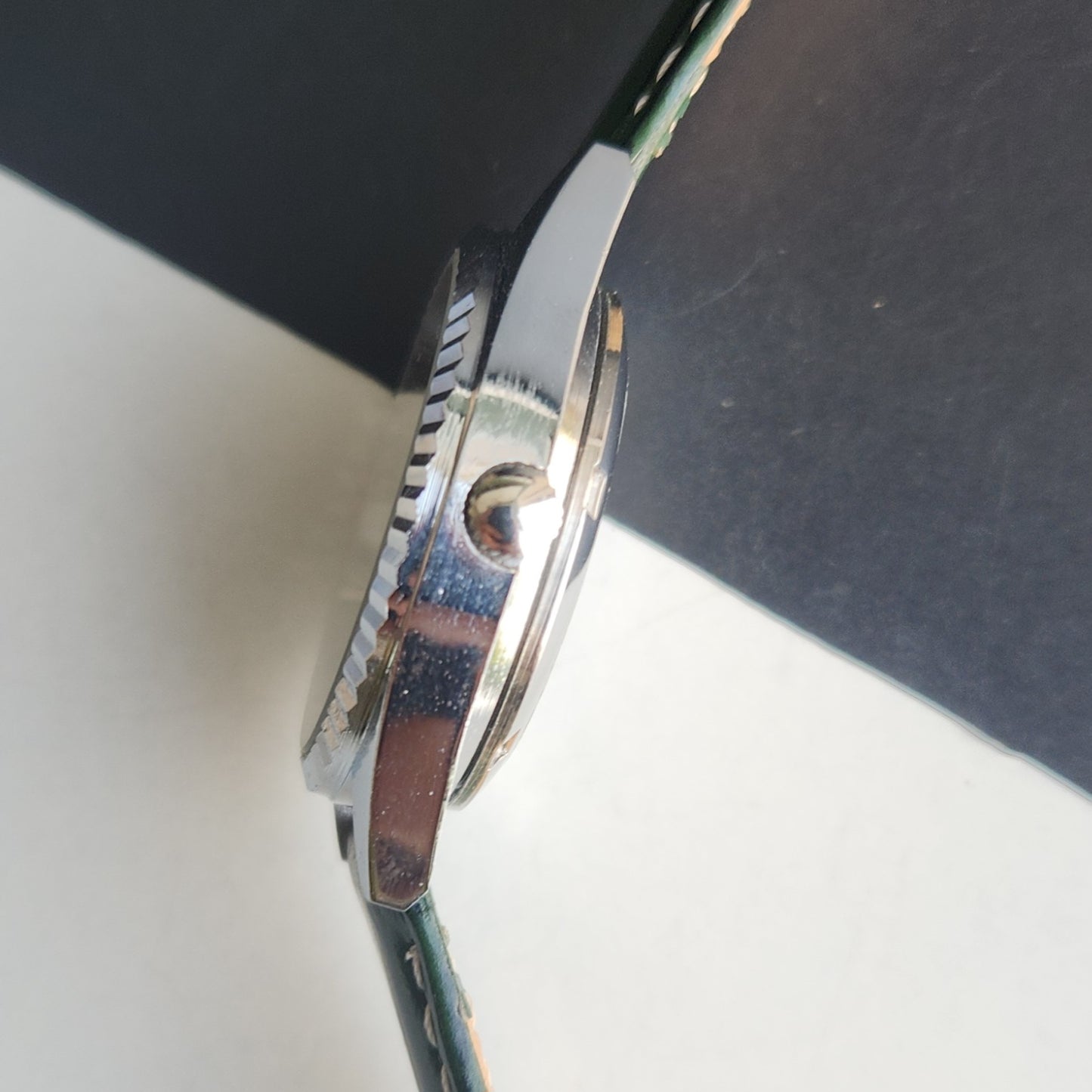 Vintage HMT Kohinoor Hand Winding 17 Jewels Green Face Fluted Bezel Green Leather strap Men's Wrist Watch G41