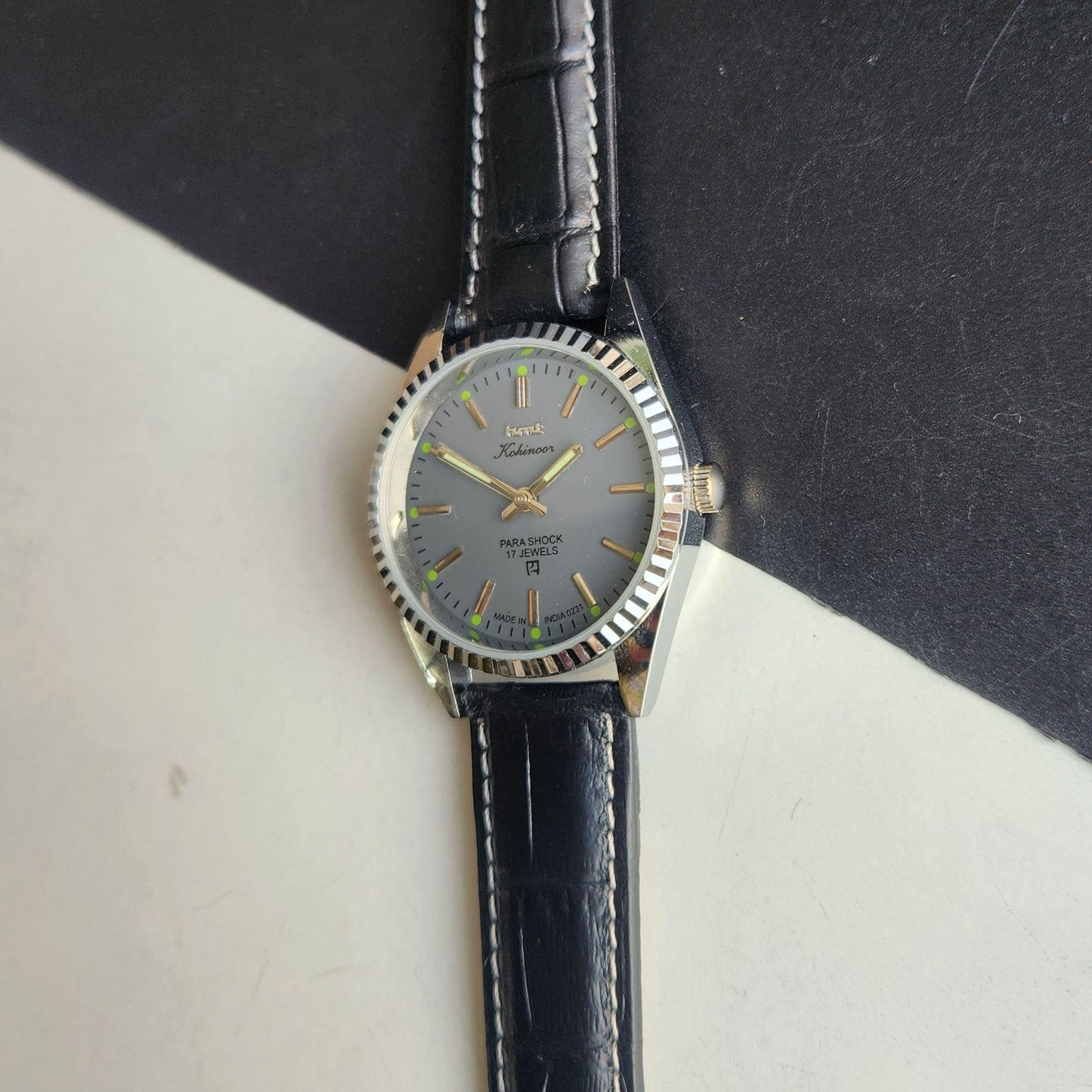 Vintage HMT Kohinoor Hand Winding 17 Jewels Grey Face Fluted Bezel Black Leather strap Men's Wrist Watch G40