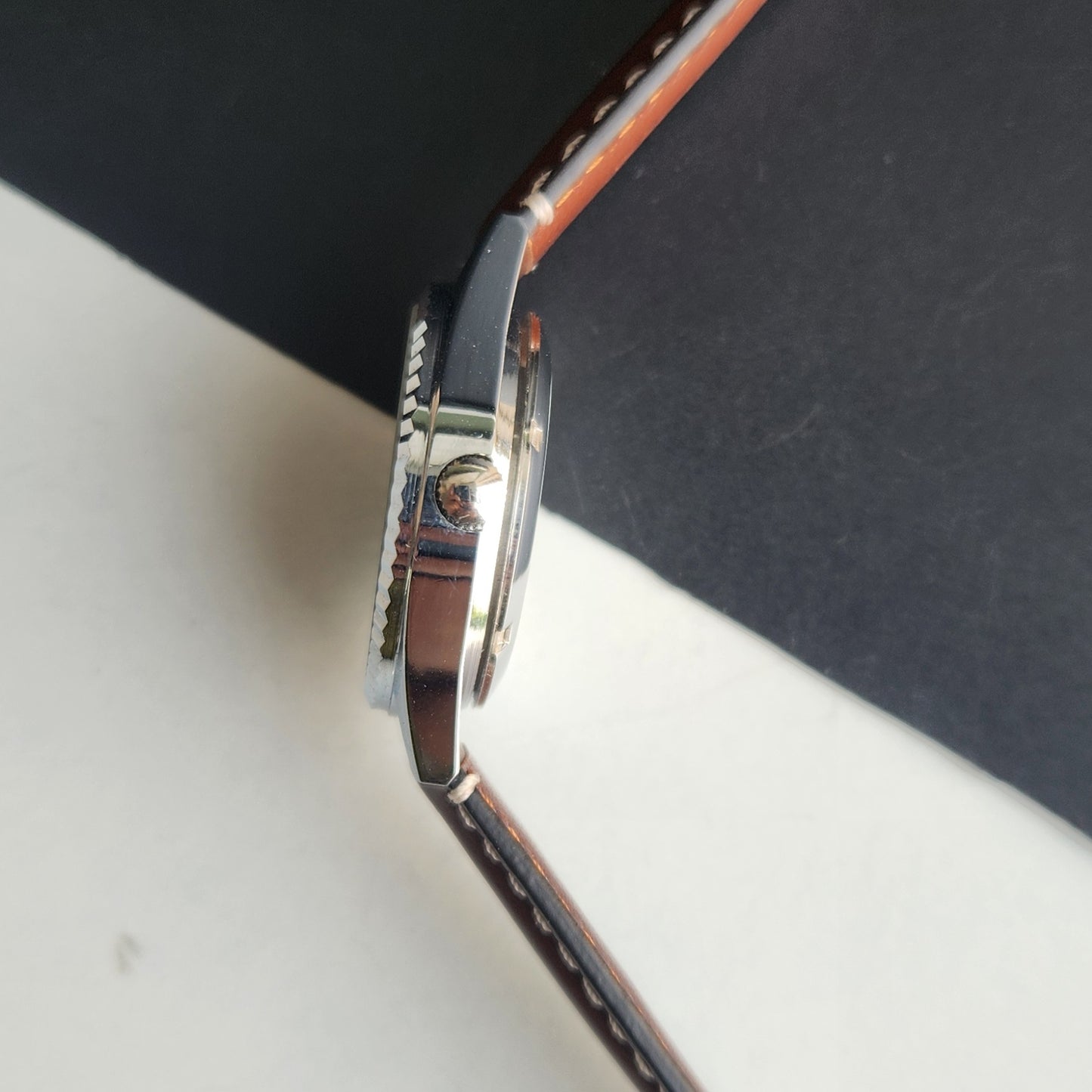 Vintage HMT Kohinoor Hand Winding 17 Jewels Brown Face Fluted Bezel Brown Leather strap Men's Wrist Watch G37