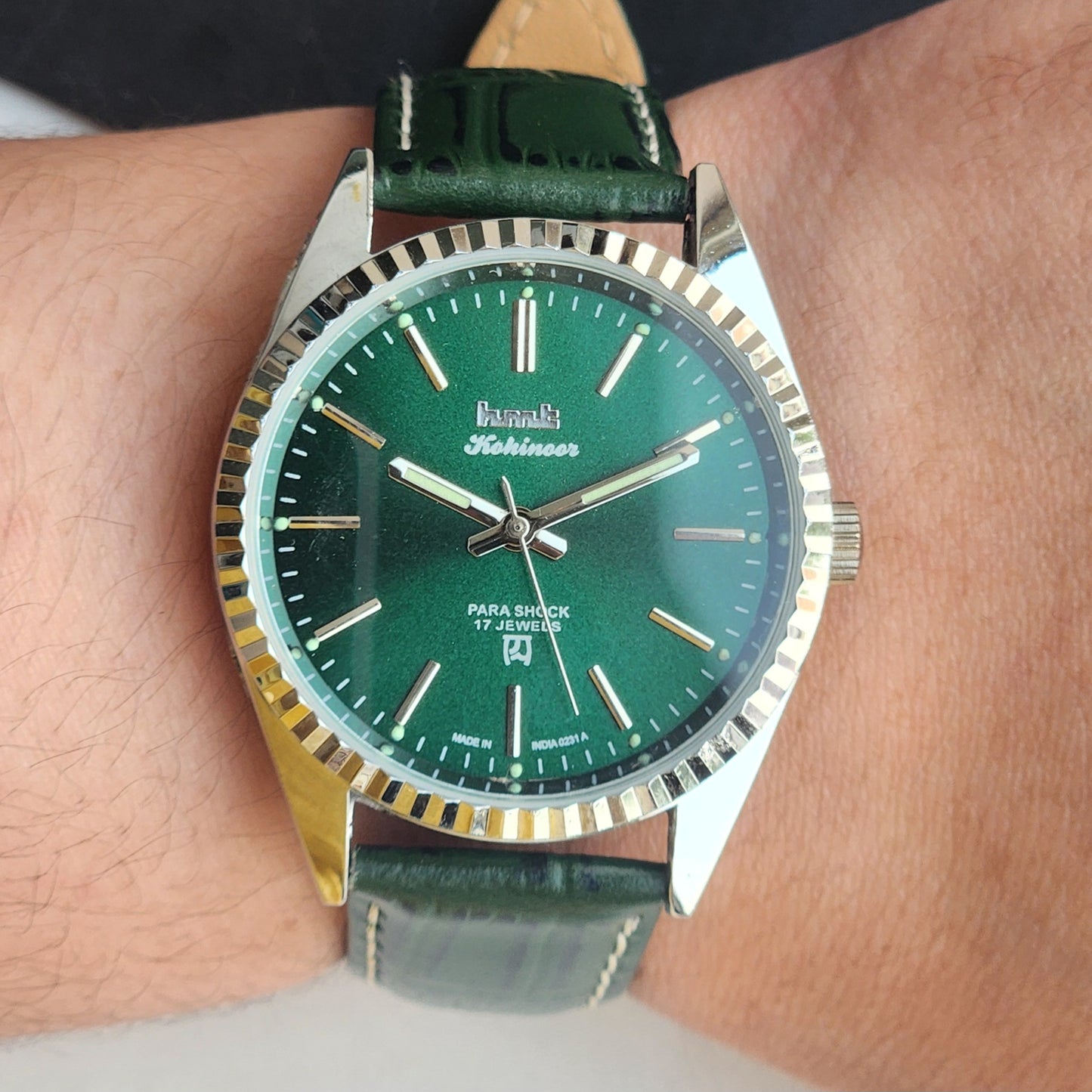 Vintage HMT Kohinoor Hand Winding 17 Jewels Green Face Fluted Bezel Green Leather strap Men's Wrist Watch G41