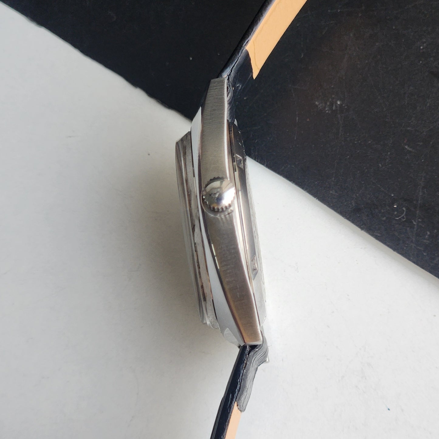 Vintage Original HMT Kohinoor Hand Winding 17 Jewels White Face Black Leather Strap Men's Wrist Watch G01